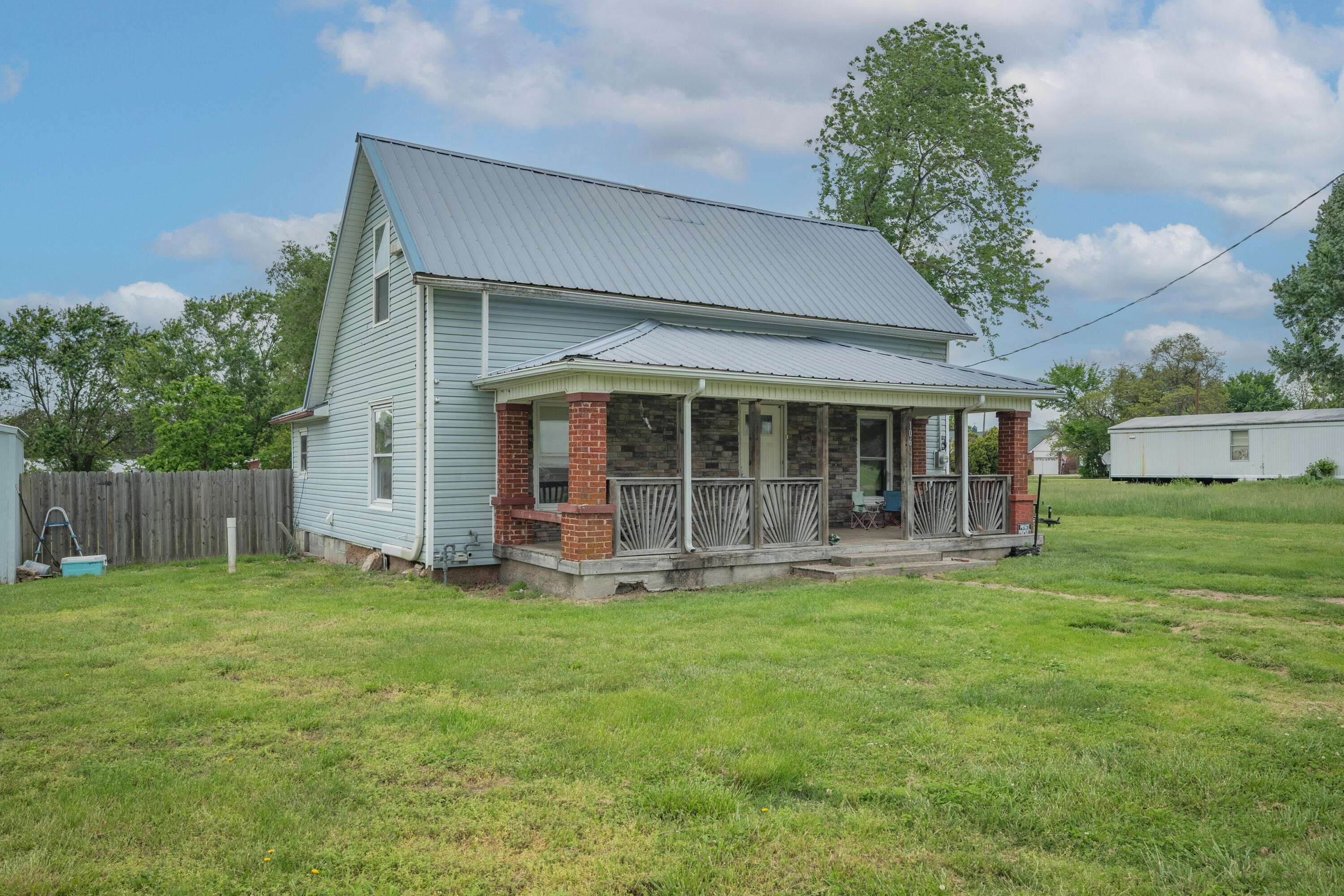 10604 N Front ST, Butterfield, MO 65625
