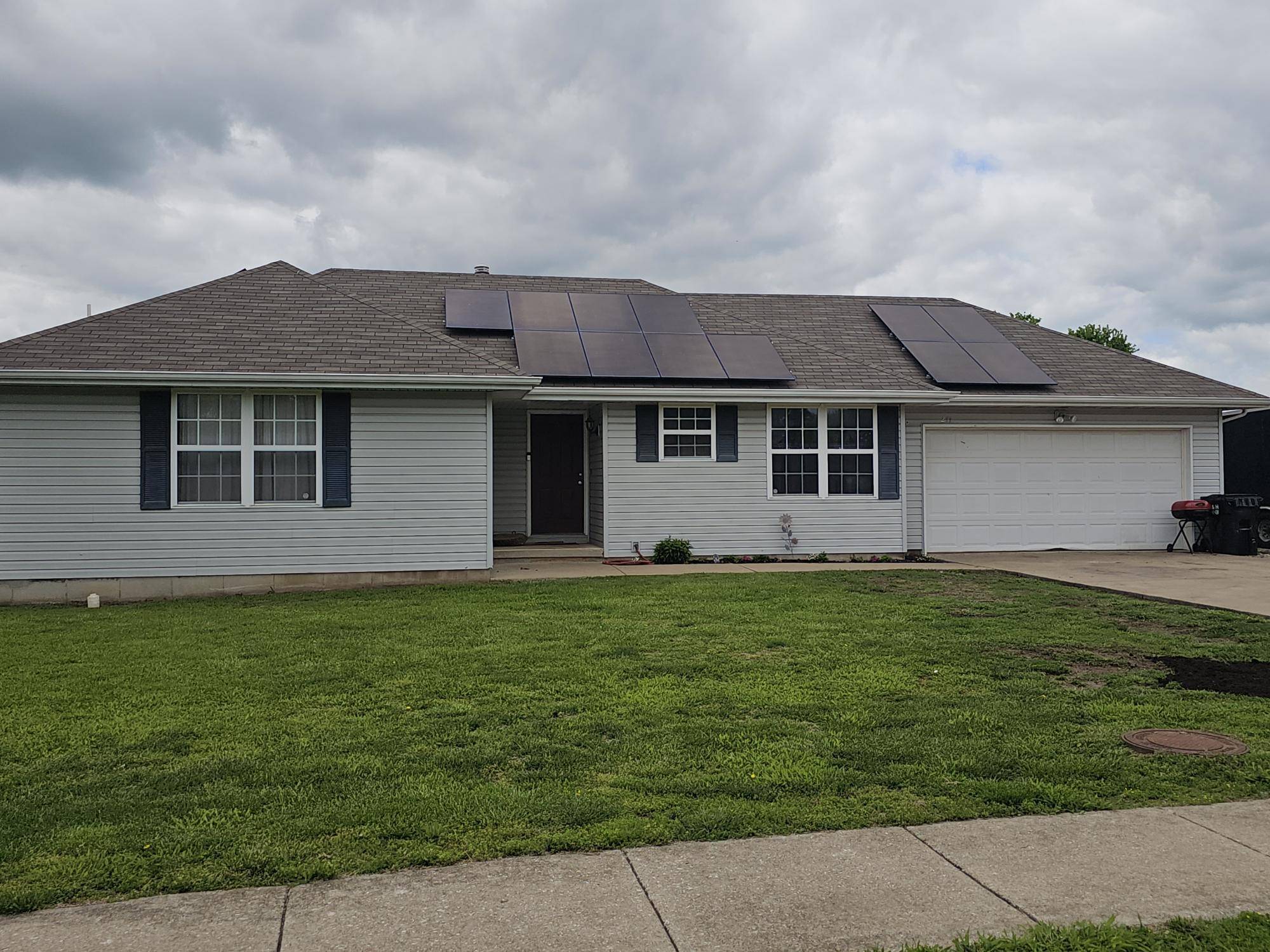 211 Arrowhead RD, Willard, MO 65781
