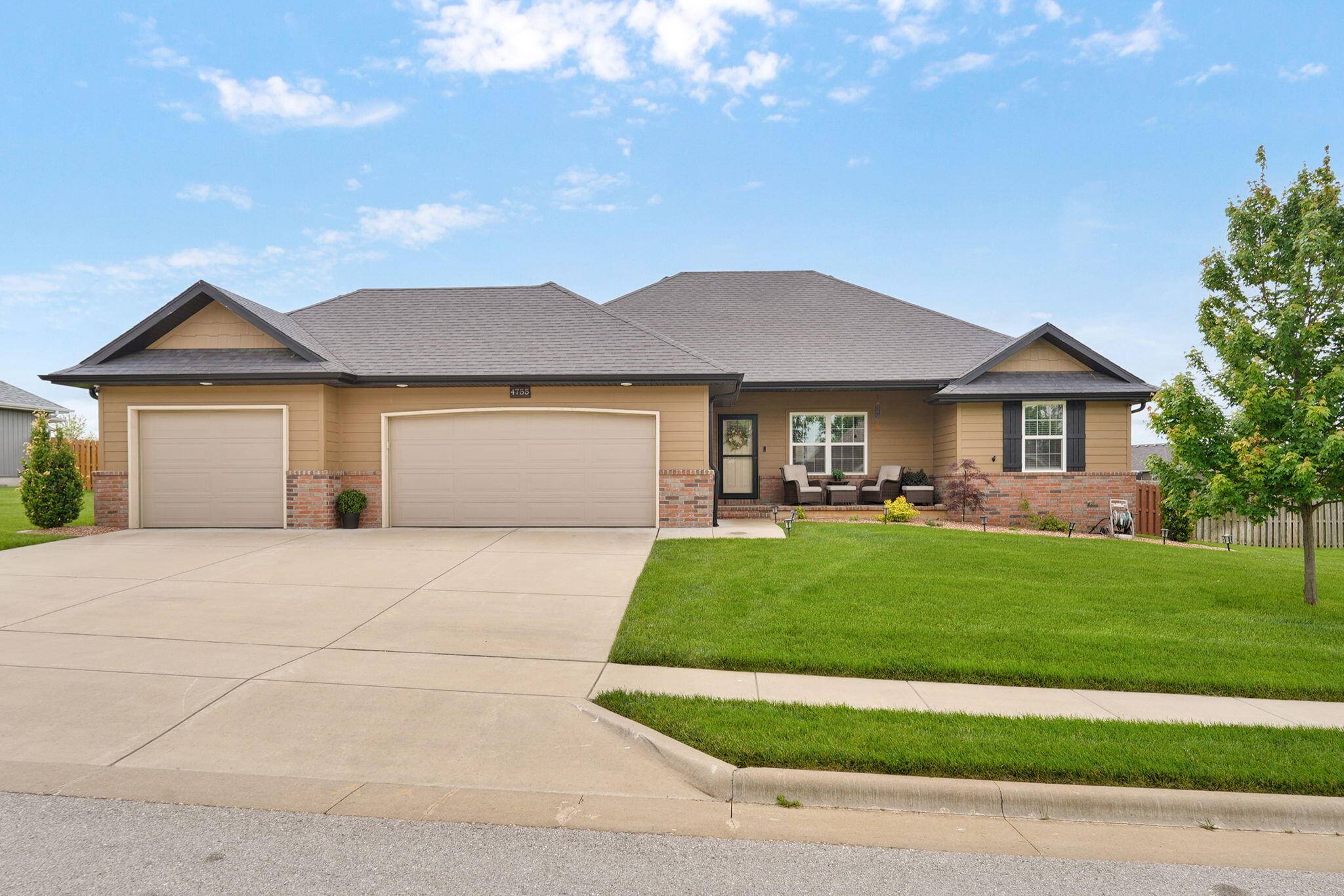 4755 Florence AVE, Ozark, MO 65721