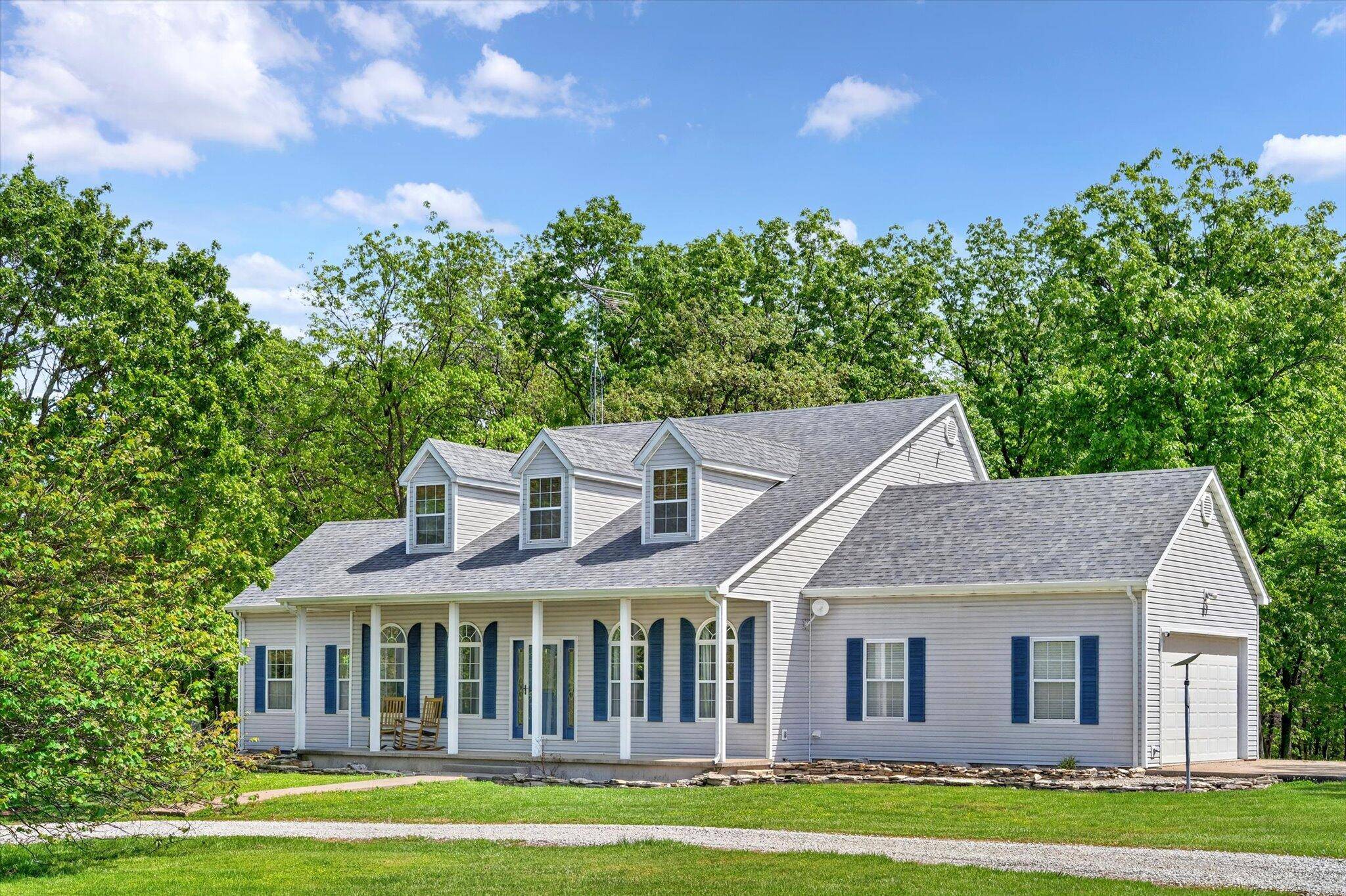 18143 County Road 160, Weaubleau, MO 65774
