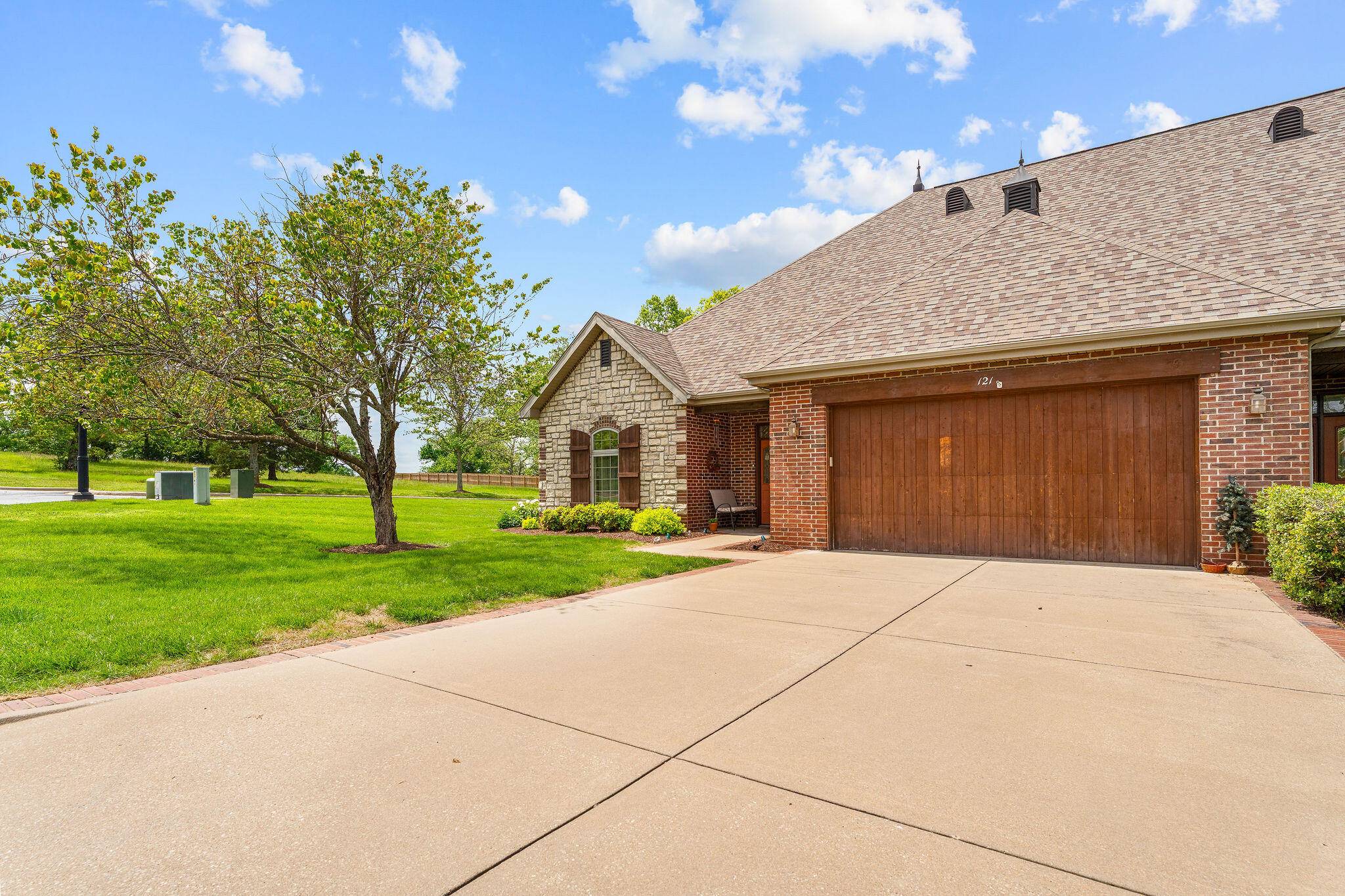 121 Grand Summit Pt #1, Branson, MO 65616