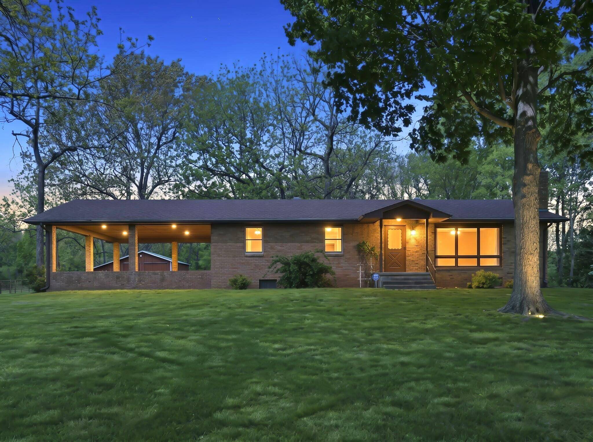 23625 Lawrence 1020, Pierce City, MO 65723