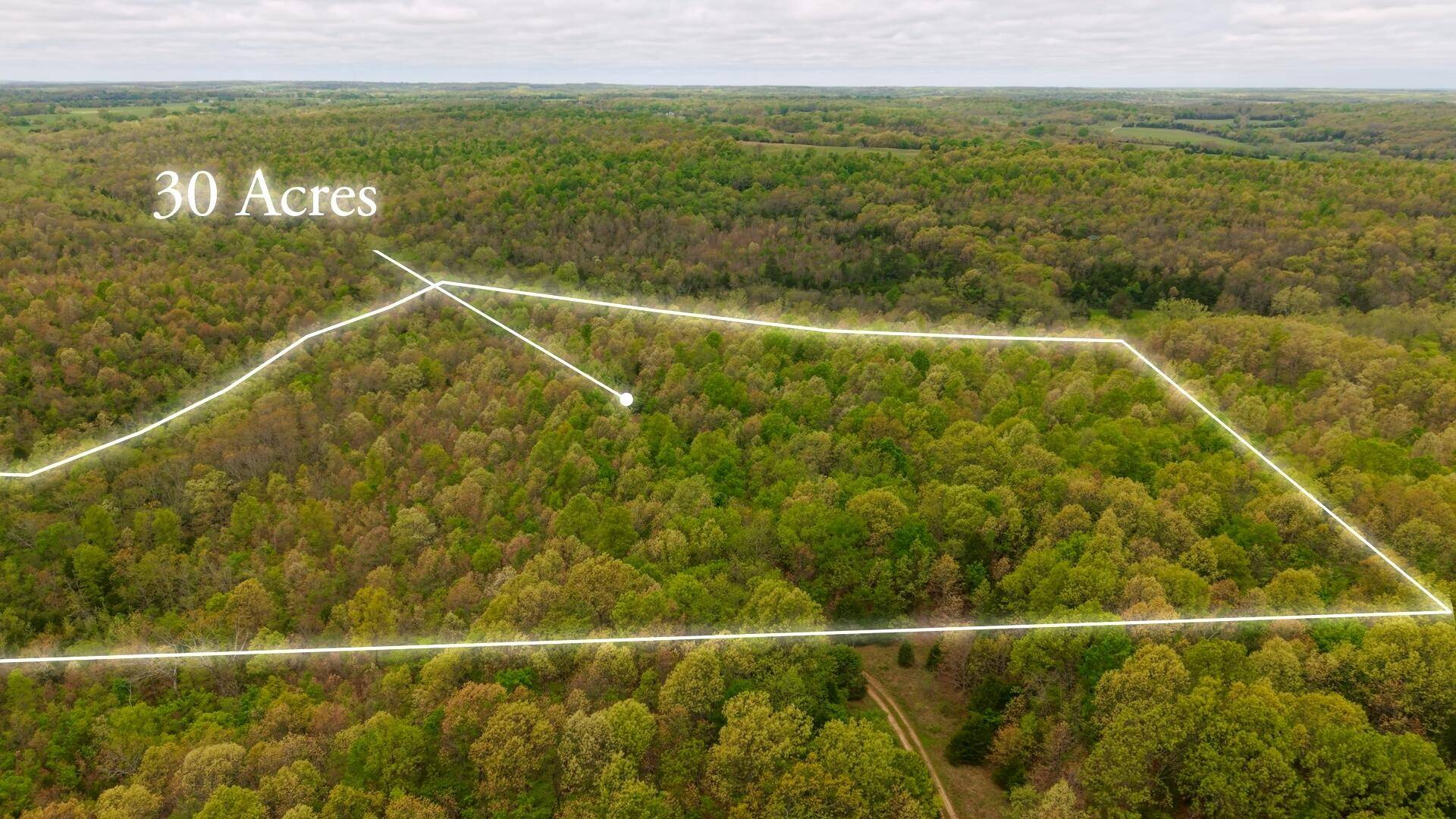 000 Crooked Creek RD, Hartville, MO 65667
