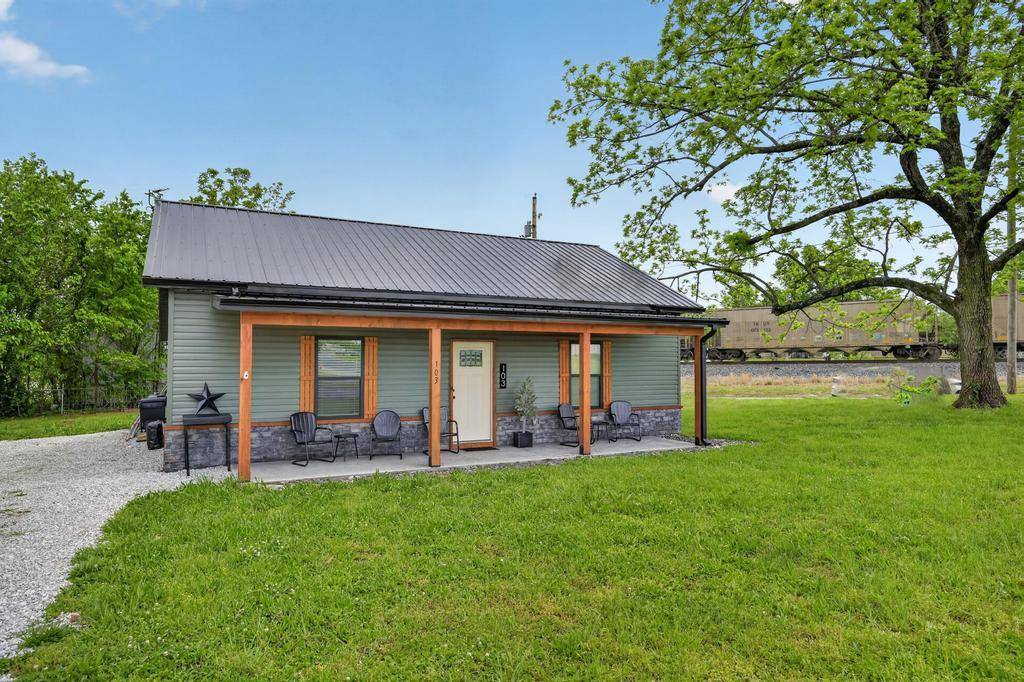 103 Whitmore ST, Goodman, MO 64843