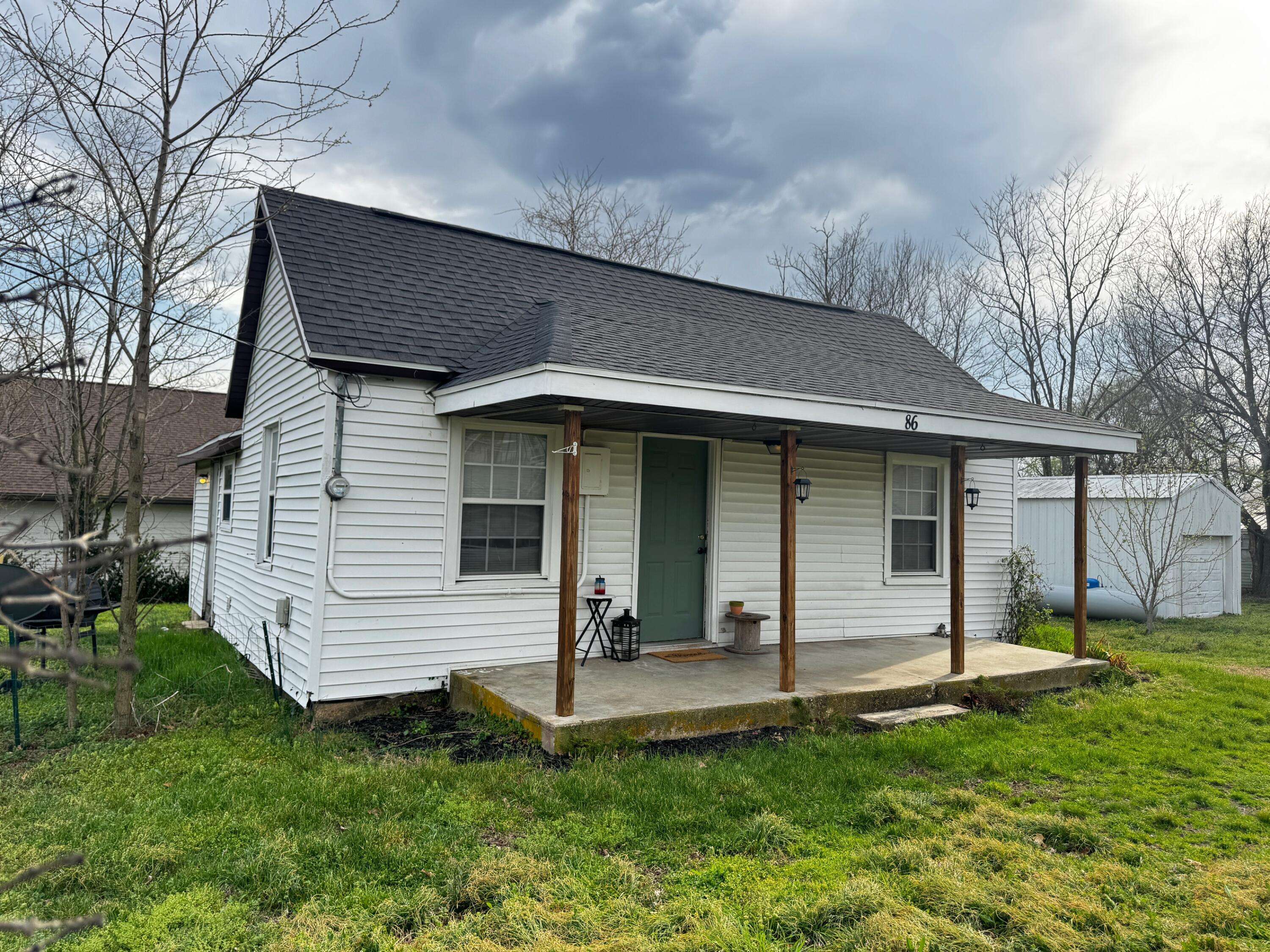 86 E Hickory ST, Fair Grove, MO 65648