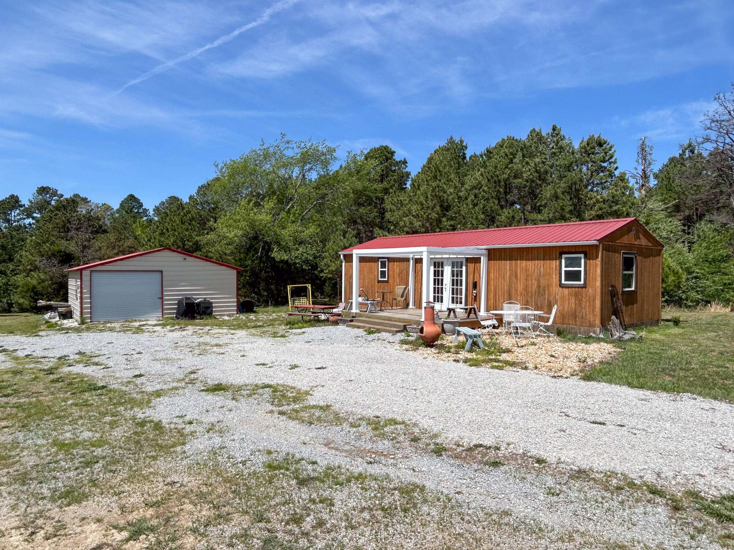 8307 Highway 63, Houston, MO 65483