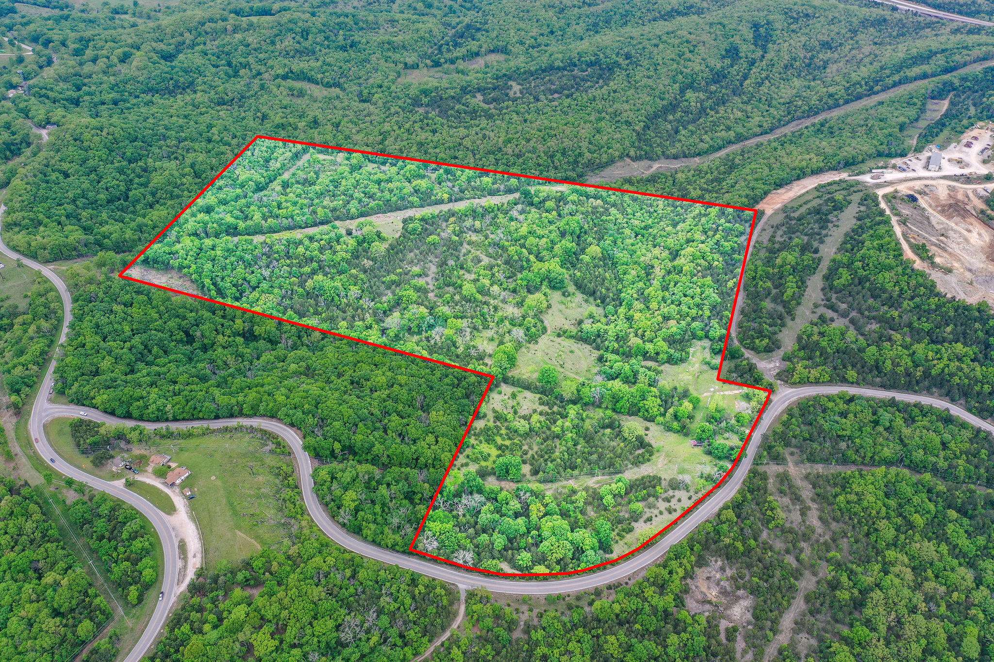1584 Buchanan RD, Branson, MO 65616