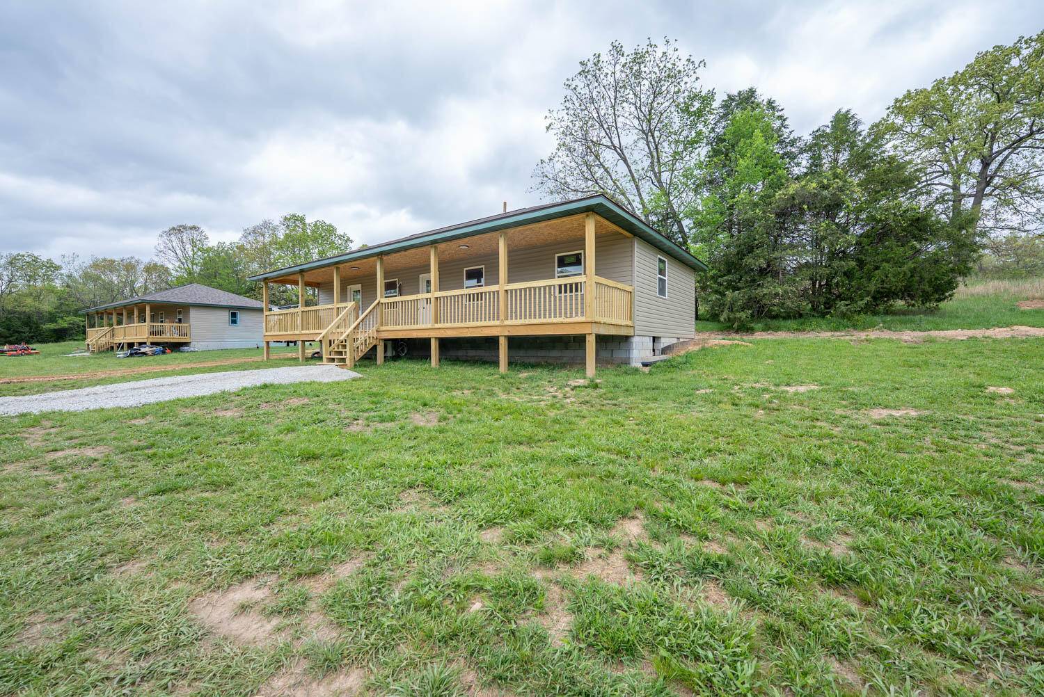 483 Foxden Drive, Gainesville, MO 65655