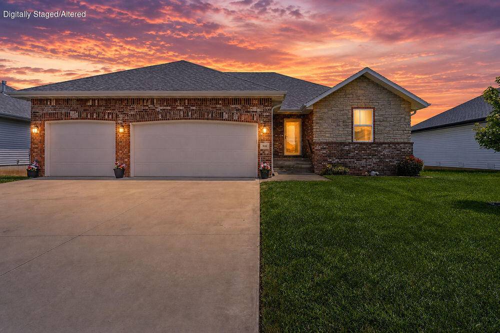 816 S Ridgemont DR, Nixa, MO 65714