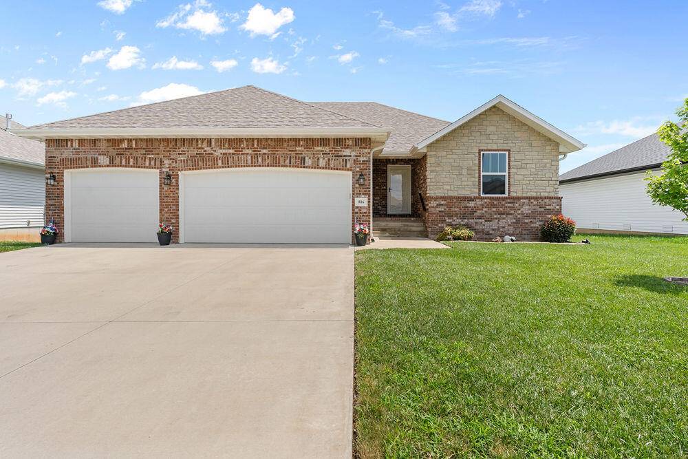 816 S Ridgemont DR, Nixa, MO 65714