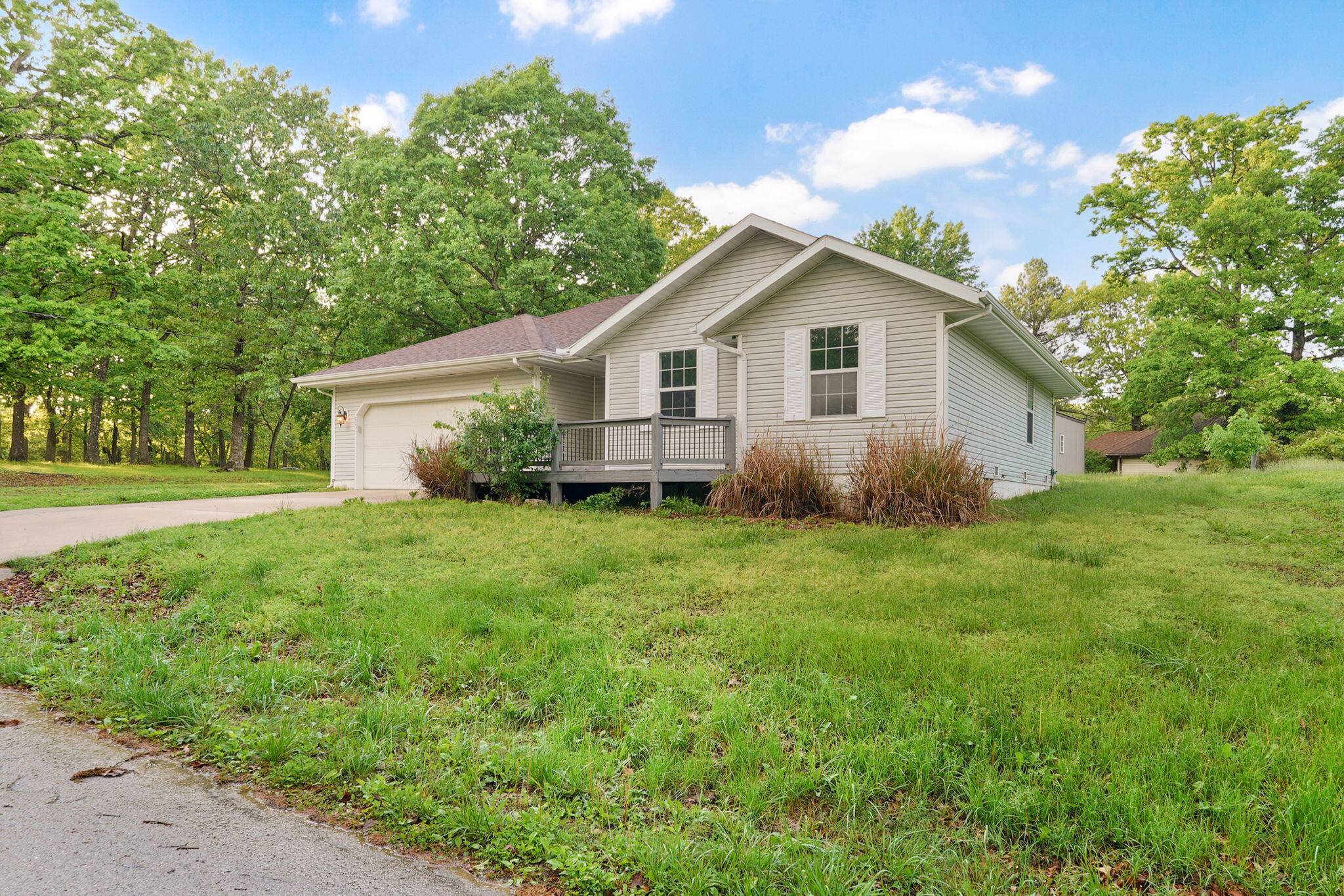 813 Galena RD, Ozark, MO 65721