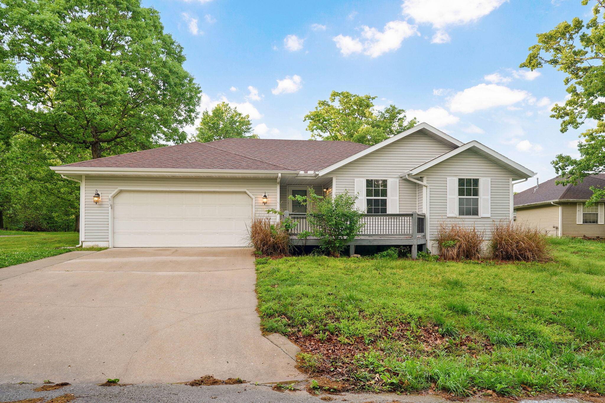 813 Galena RD, Ozark, MO 65721