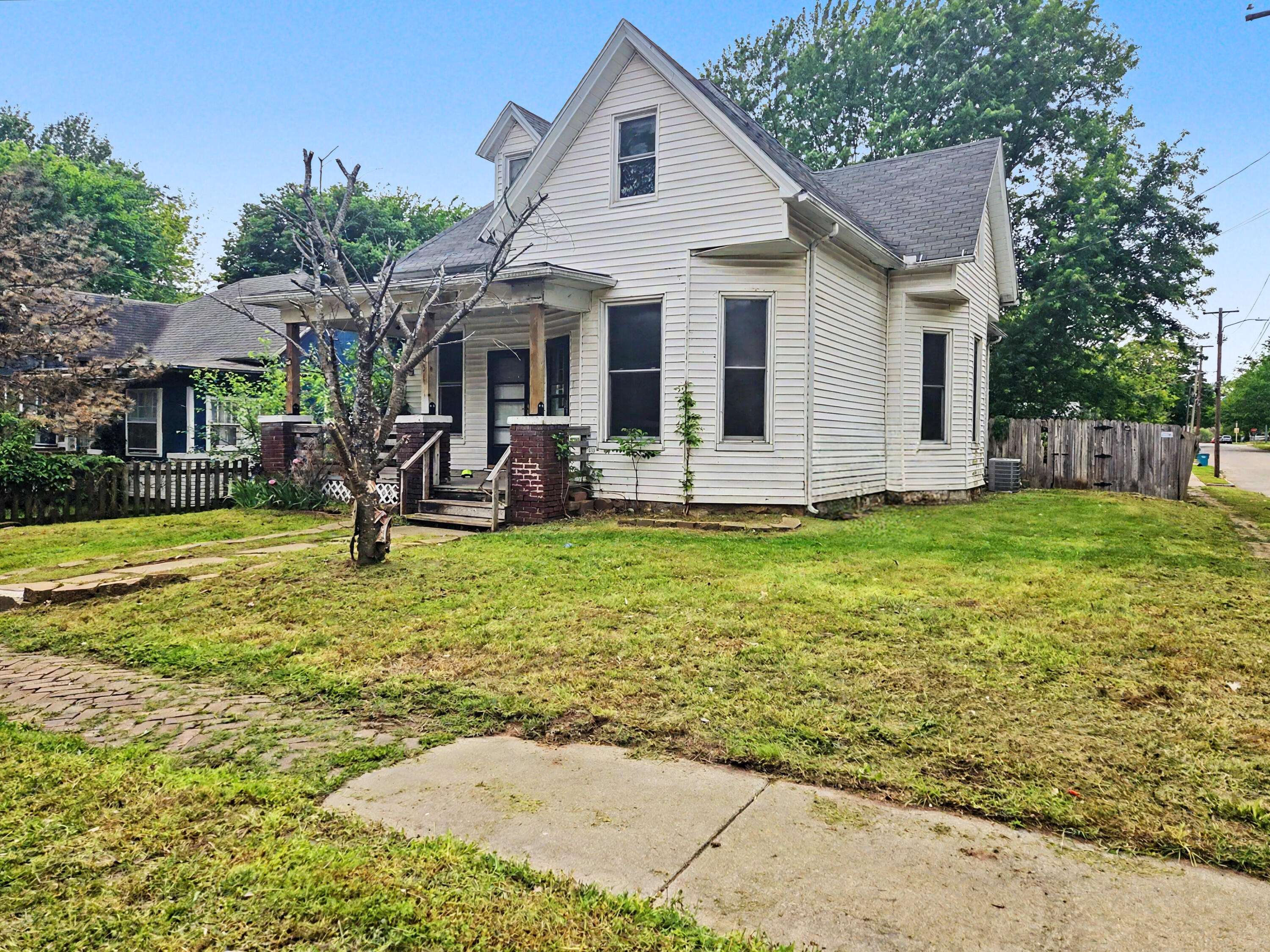 503 S New AVE, Springfield, MO 65806