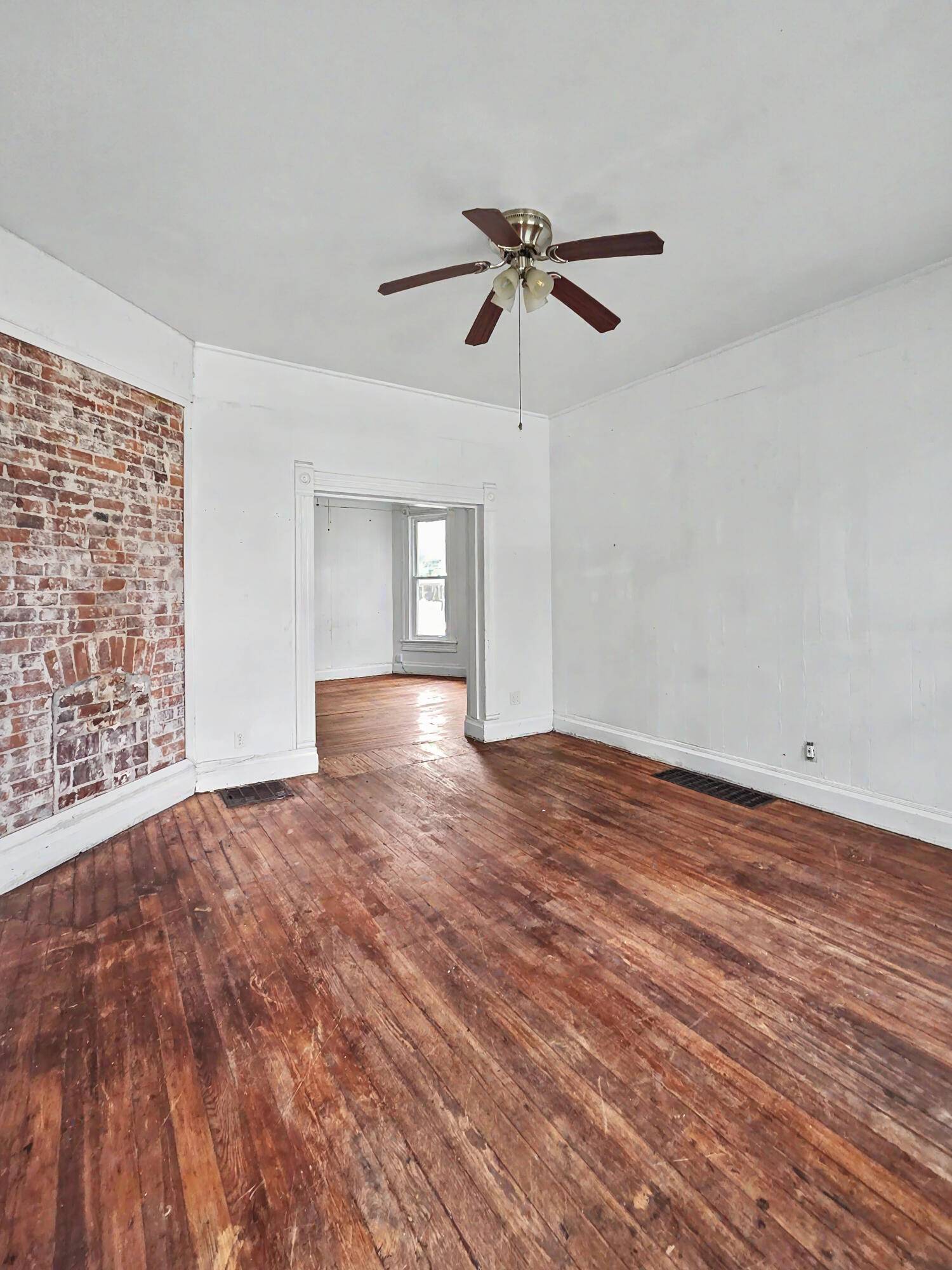 503 S New AVE, Springfield, MO 65806