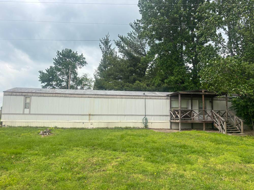 198 Martingale DR, Theodosia, MO 65761