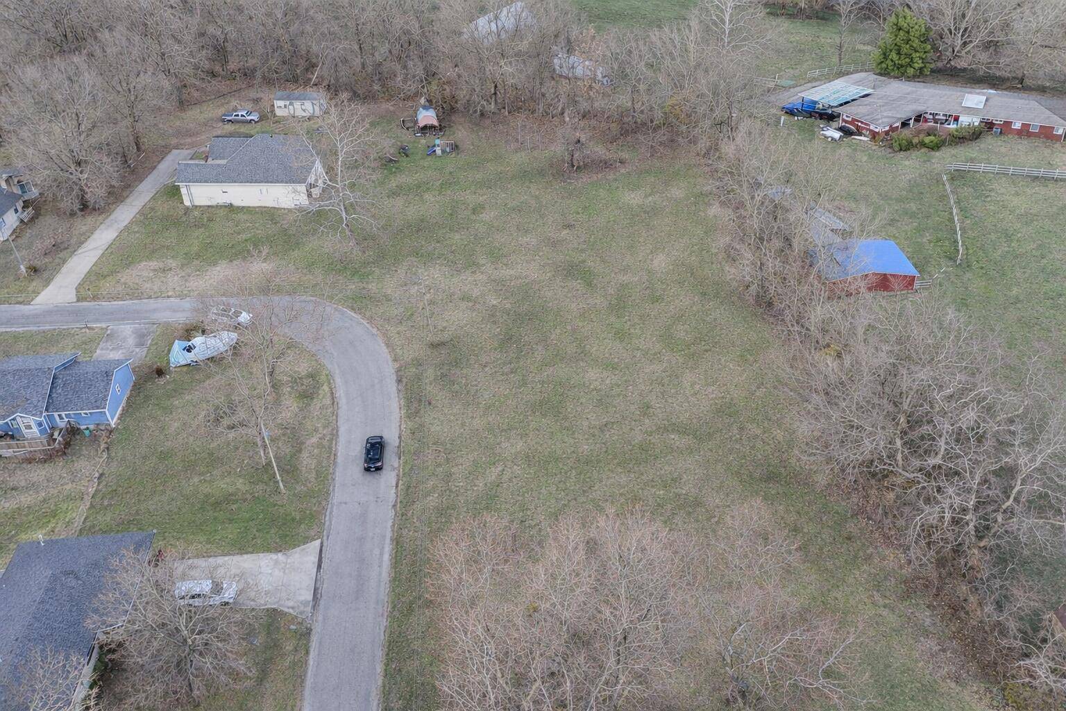 Tbd Holman RD, Cassville, MO 65625