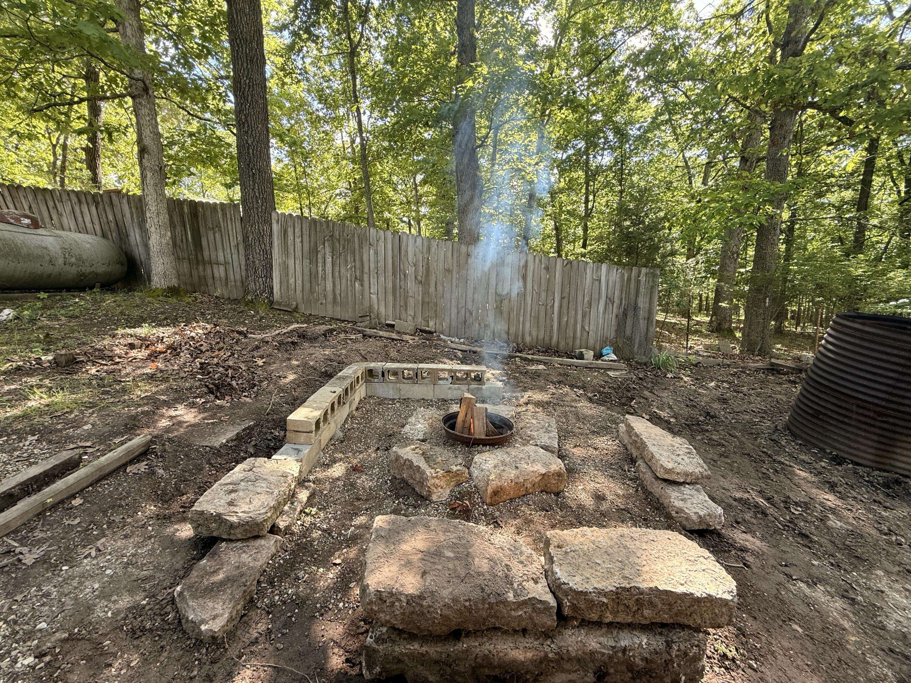 179 Dallas RD, Cedarcreek, MO 65627