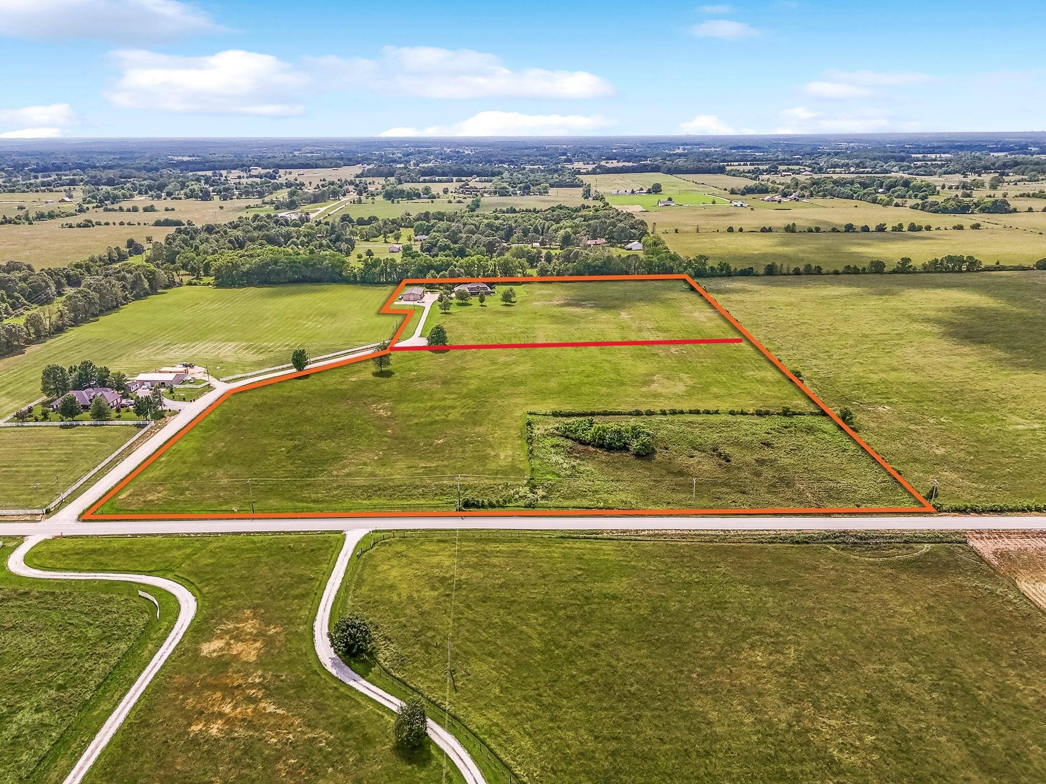 10193 E Beth LN, Rogersville, MO 65742