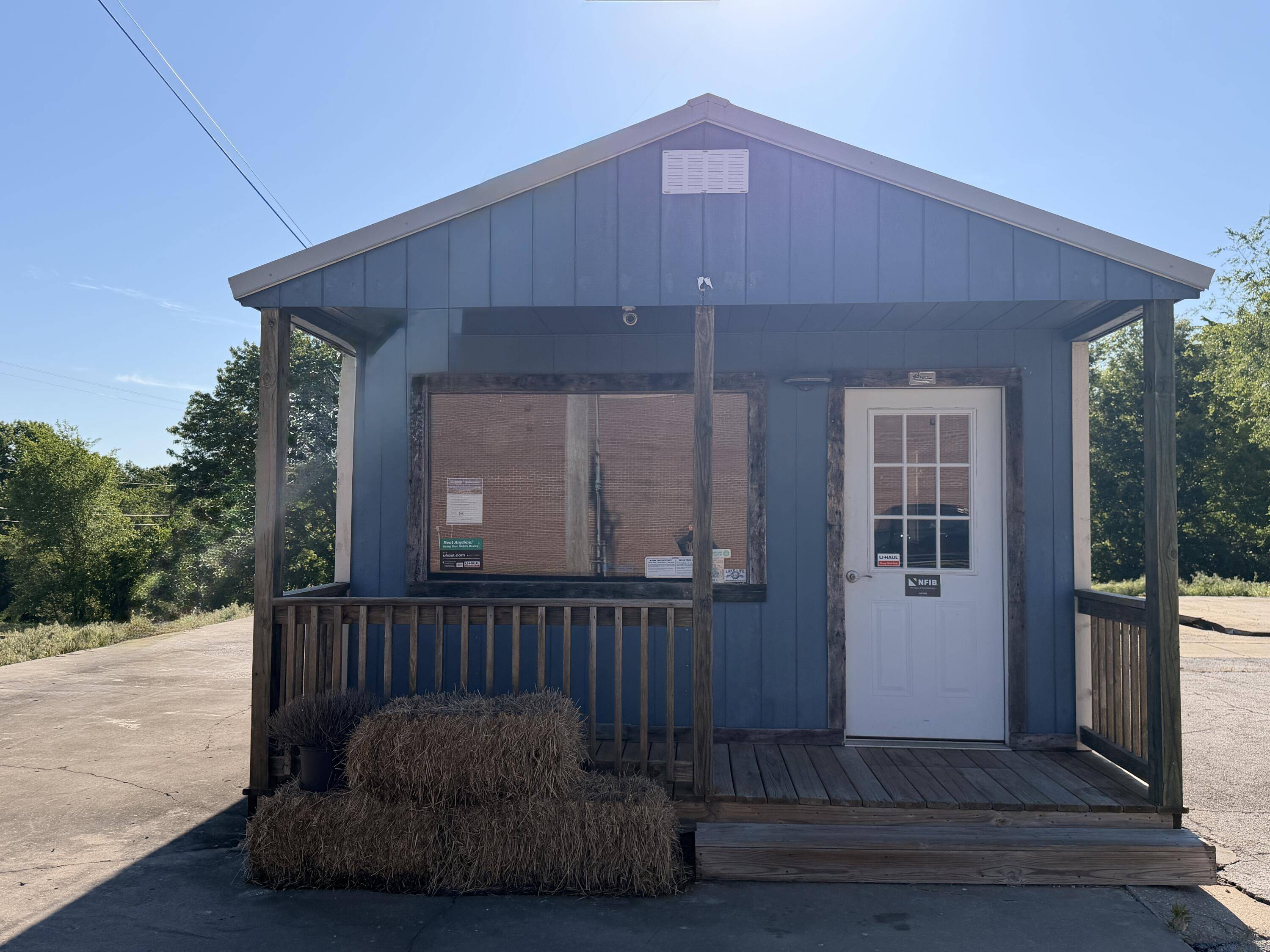 202 32 ST, Stockton, MO 65785