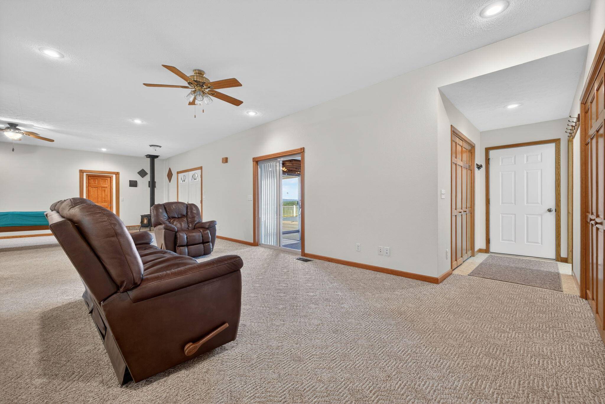 1181 County Road 504, Gainesville, MO 65655