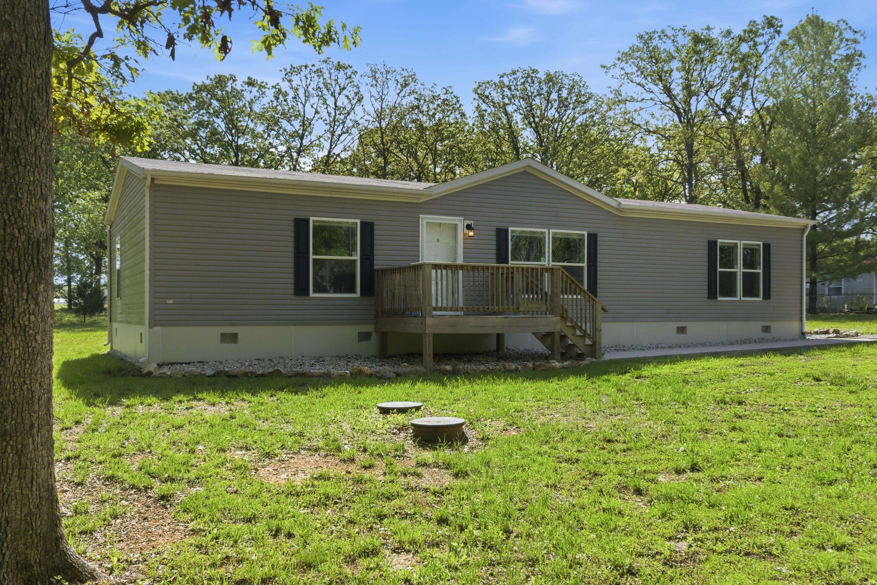 22227 Doe Run TRL, Wheatland, MO 65779