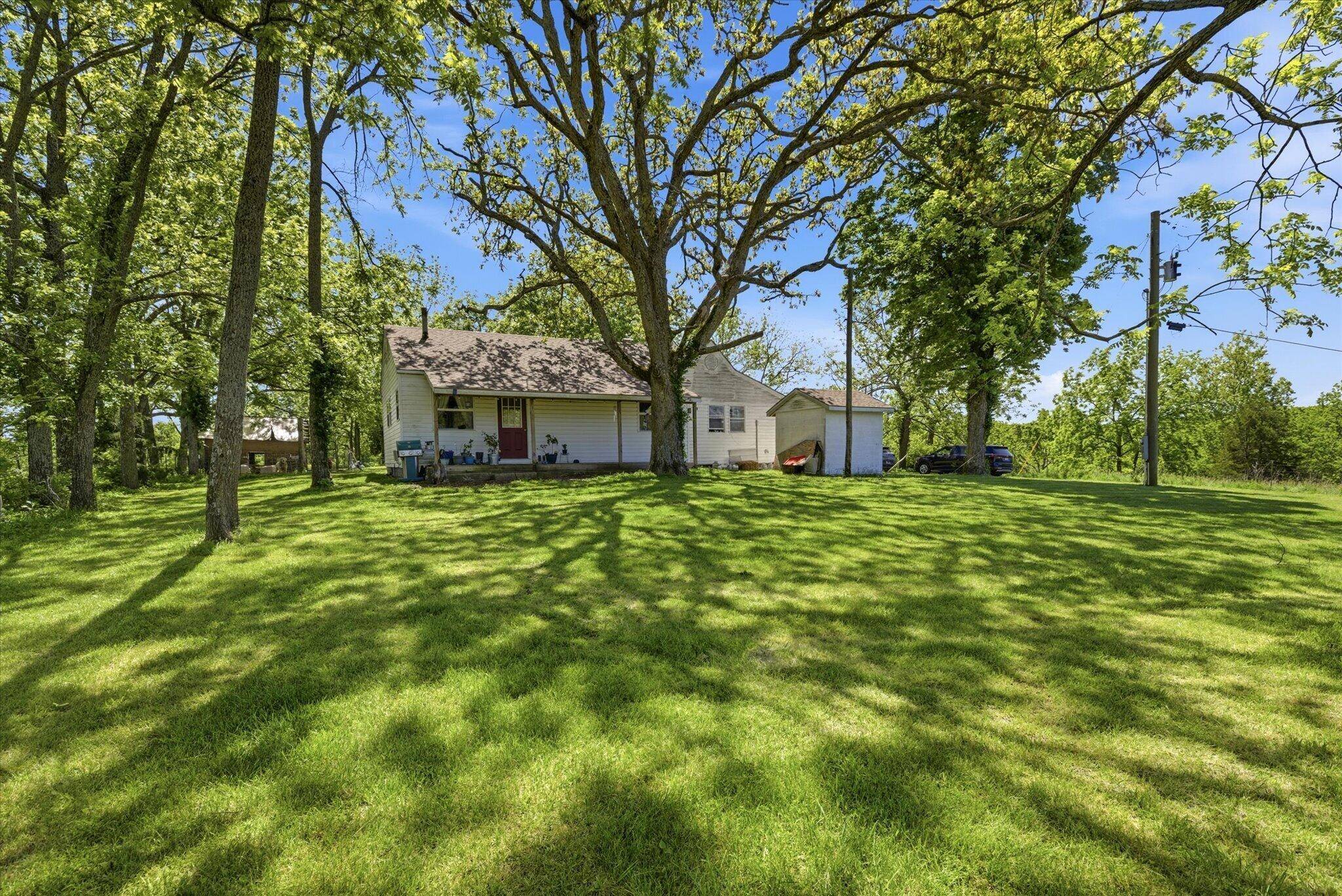 550 Panther Prowl LN, Cedar Gap, MO 65746