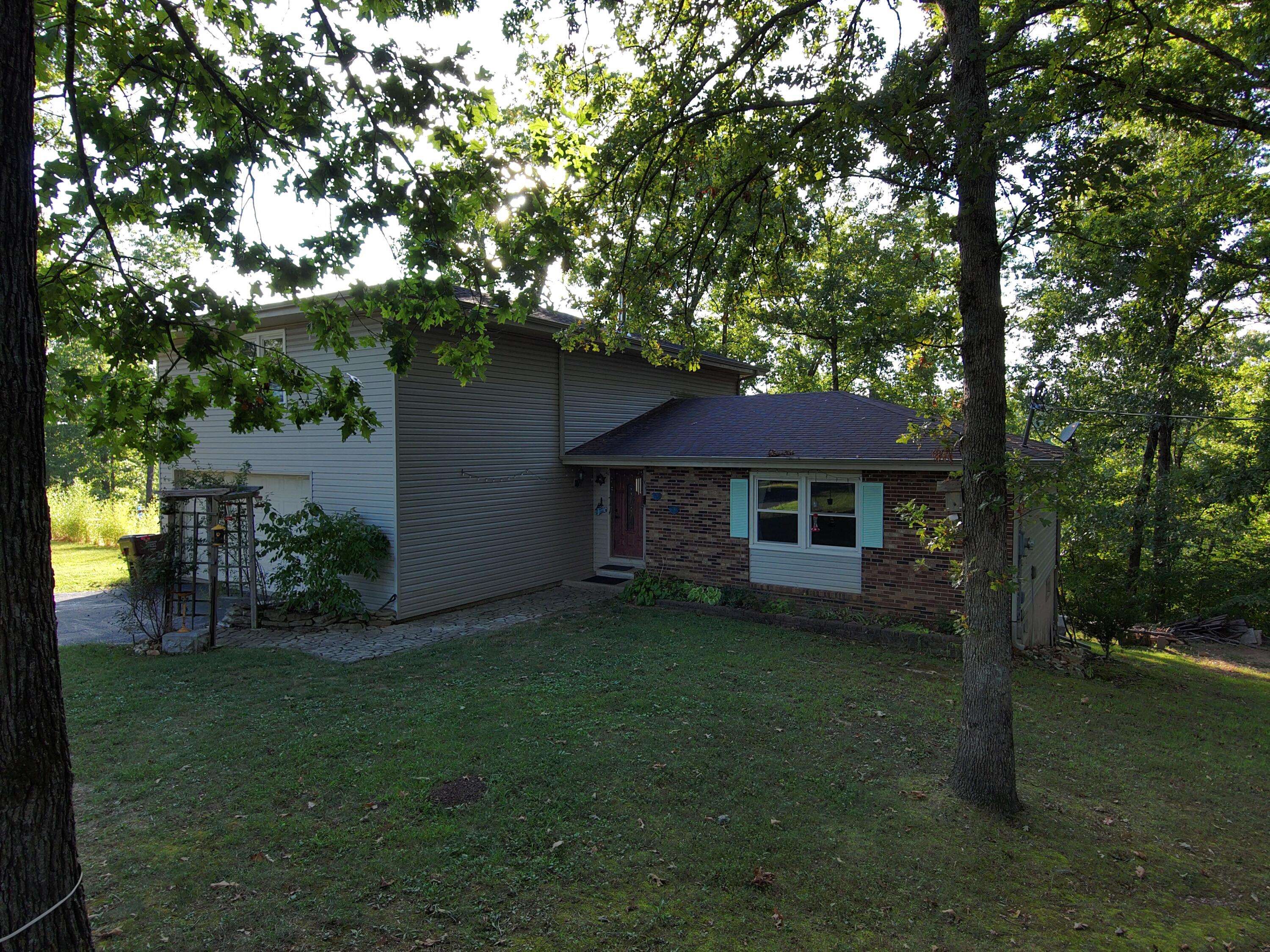 2489 Logan Ridge RD, Ozark, MO 65721