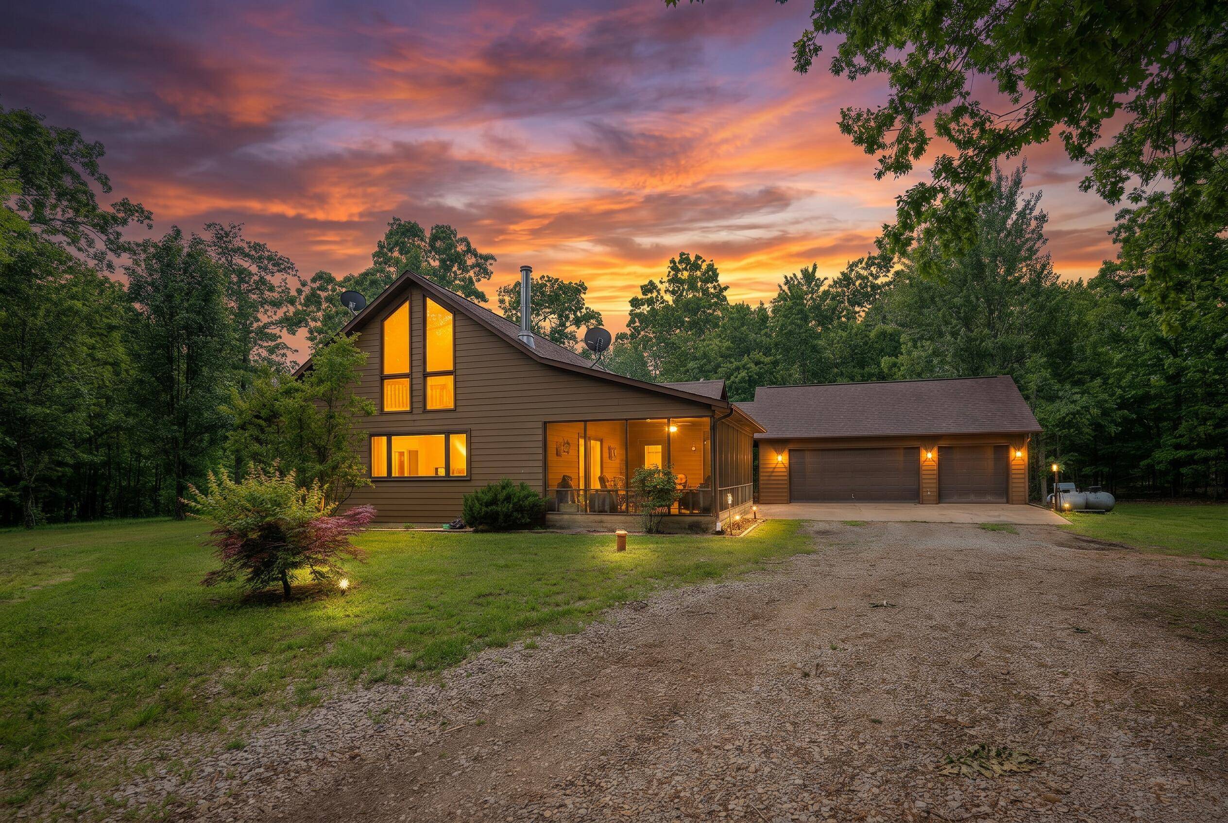 3991 State Highway W, Thayer, MO 65791