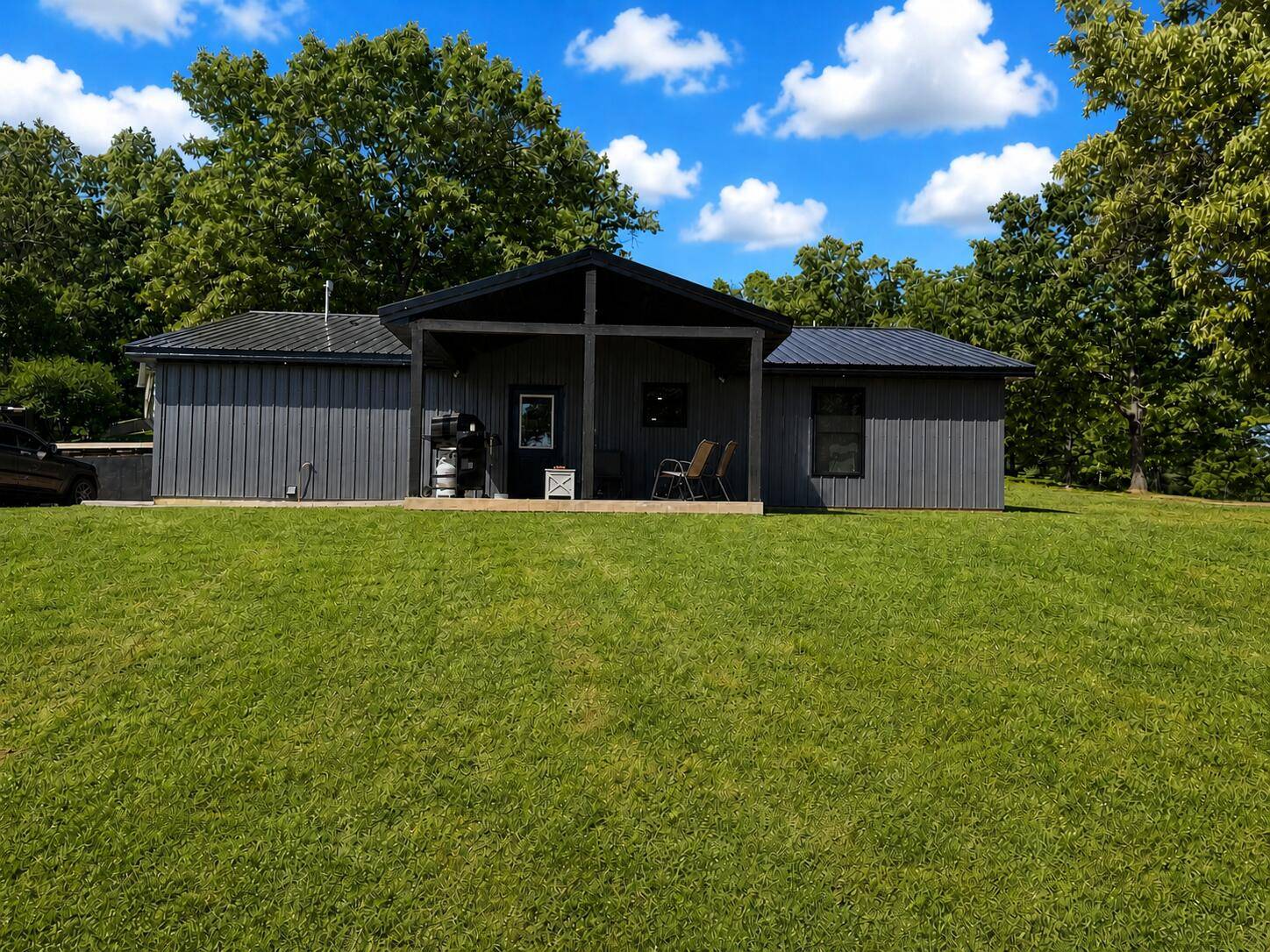 109 Tucker Creek RD, Alton, MO 65606