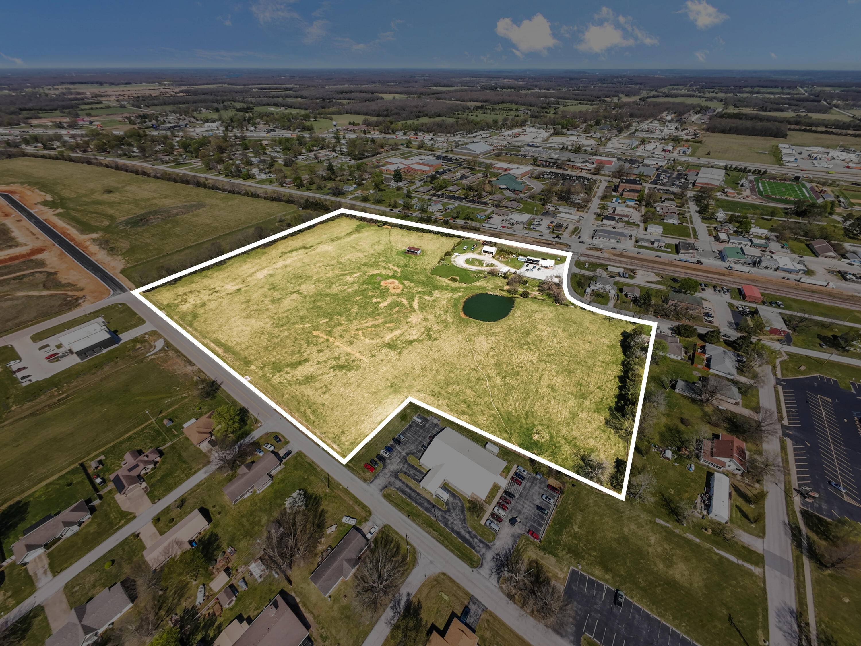 303 Washington ST, Strafford, MO 65757