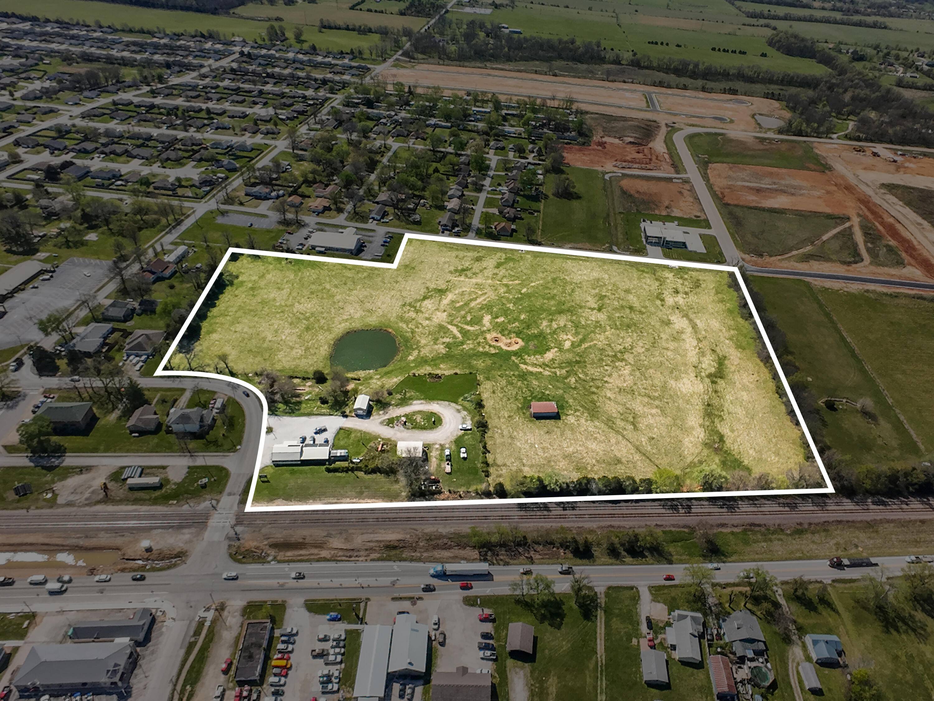 303 Washington ST, Strafford, MO 65757