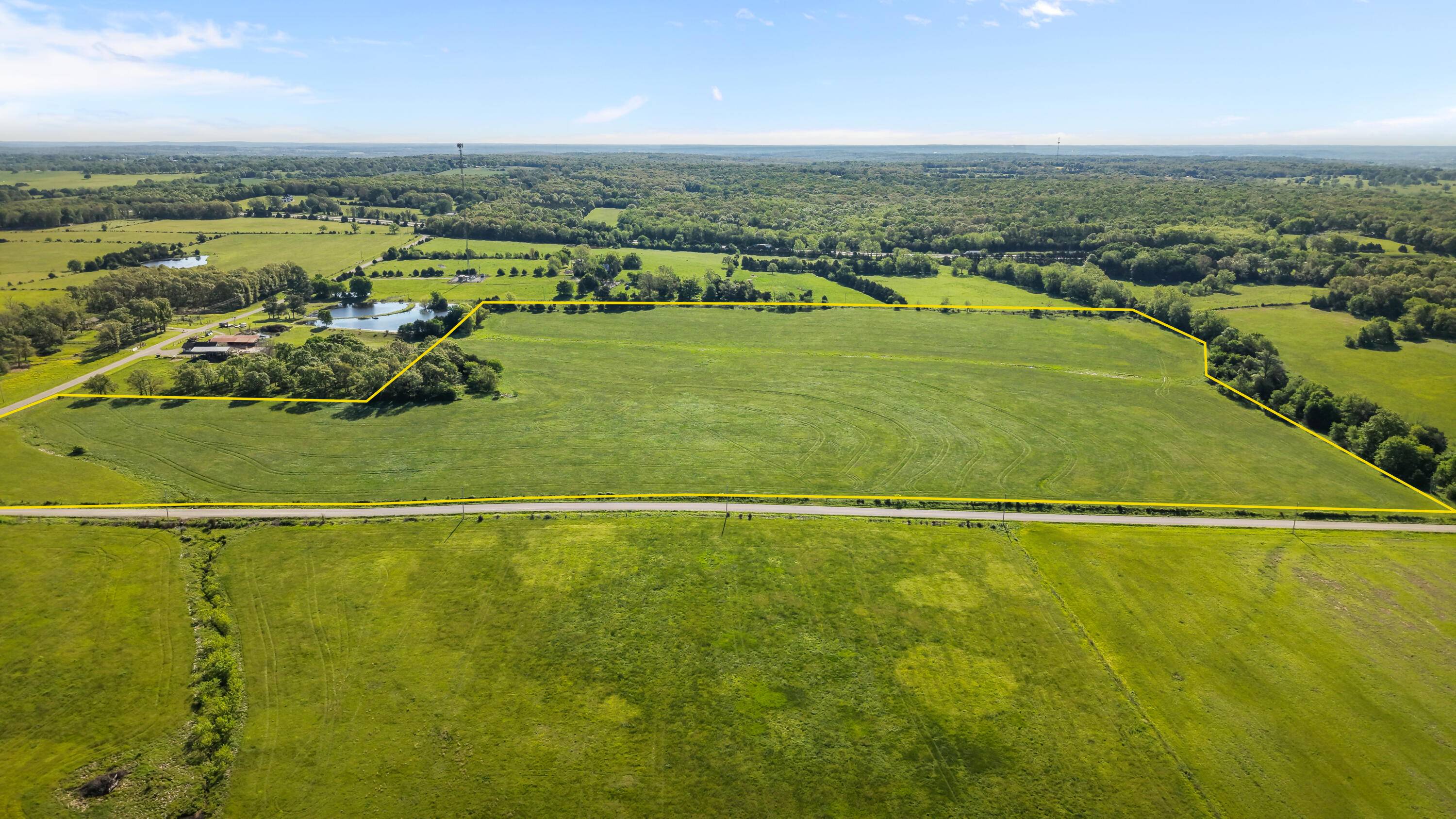 000 Country Trails Rd, Conway, MO 65632