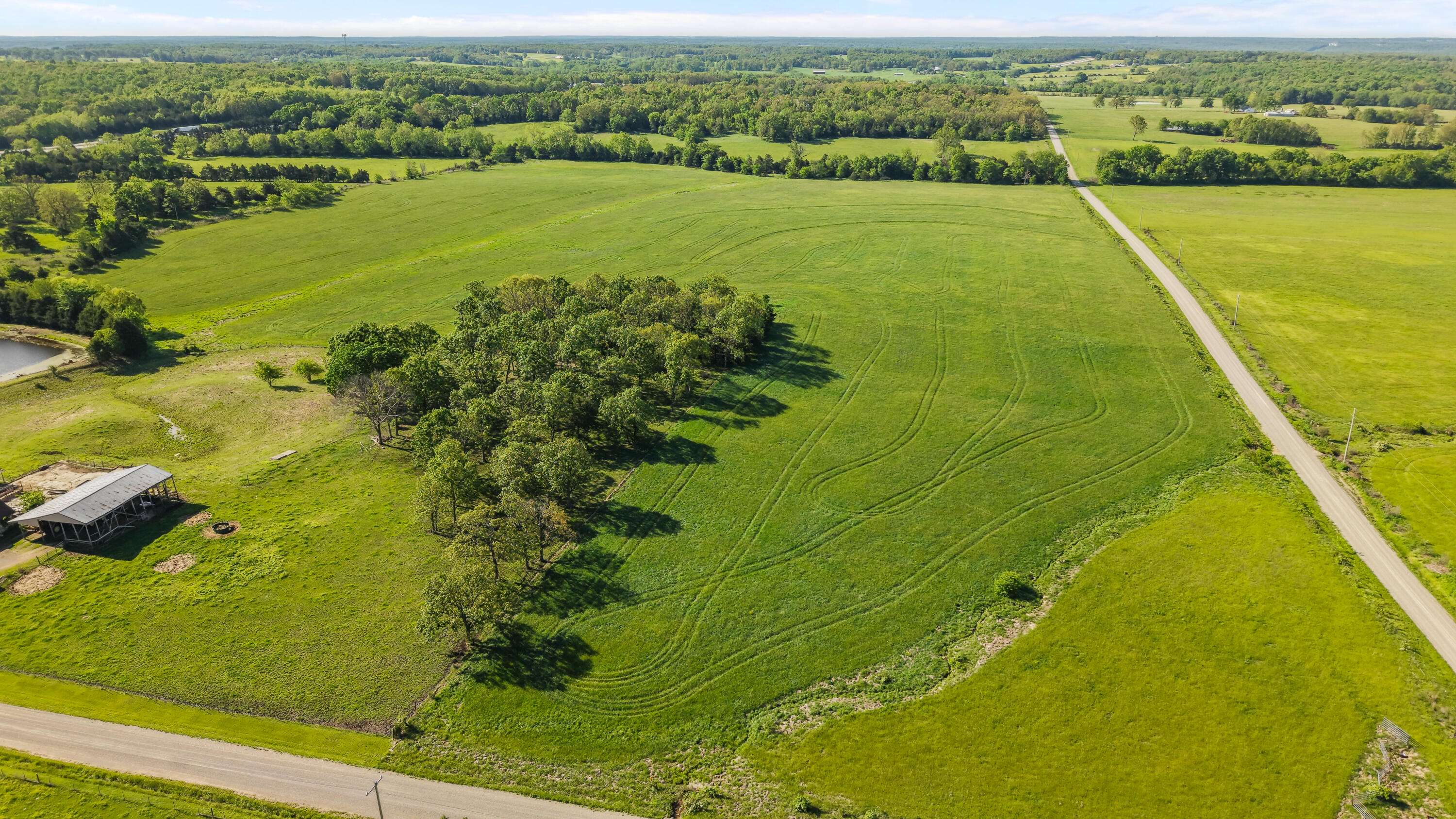 000 Country Trails Rd, Conway, MO 65632