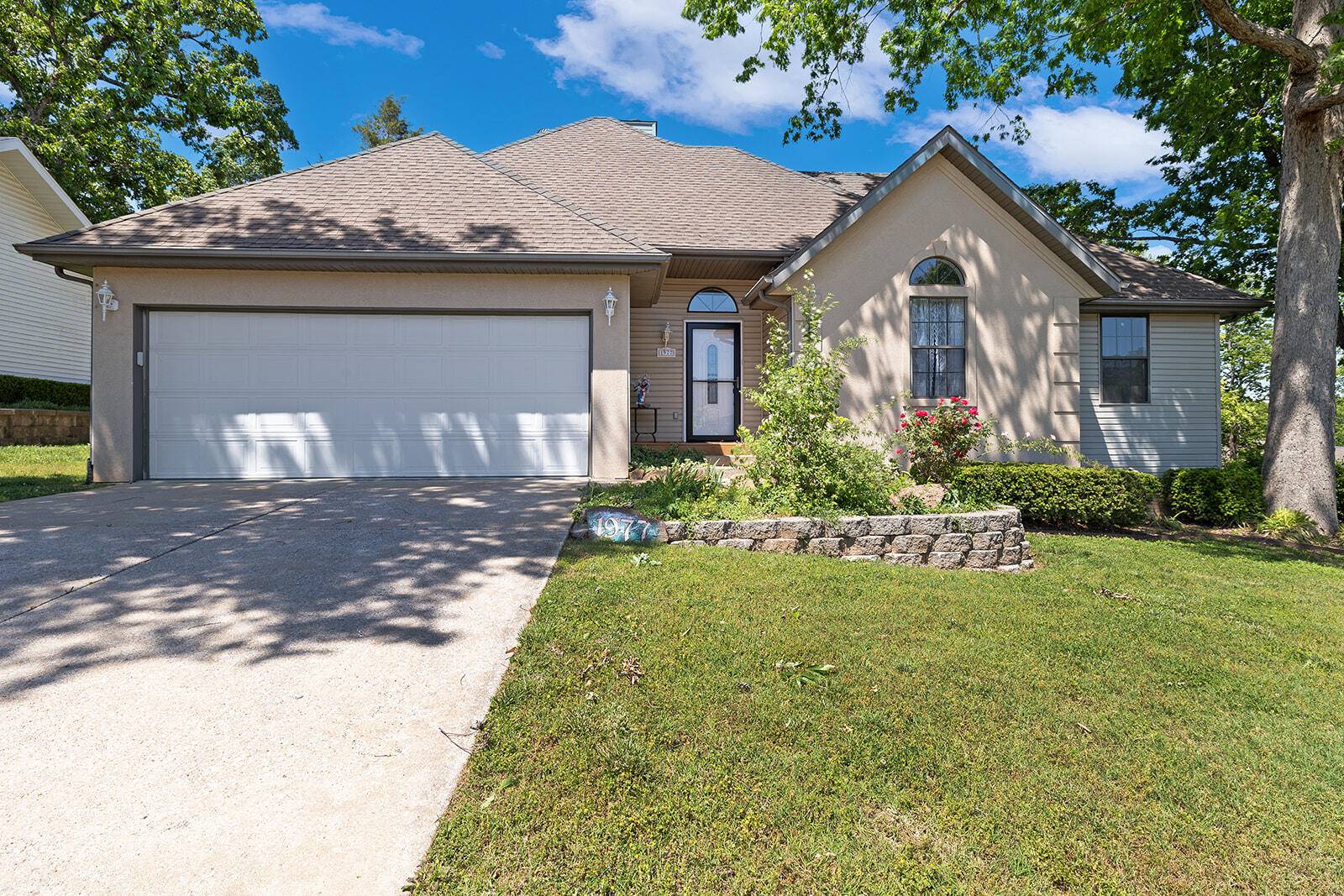 1977 Pointe Royale DR, Branson, MO 65616