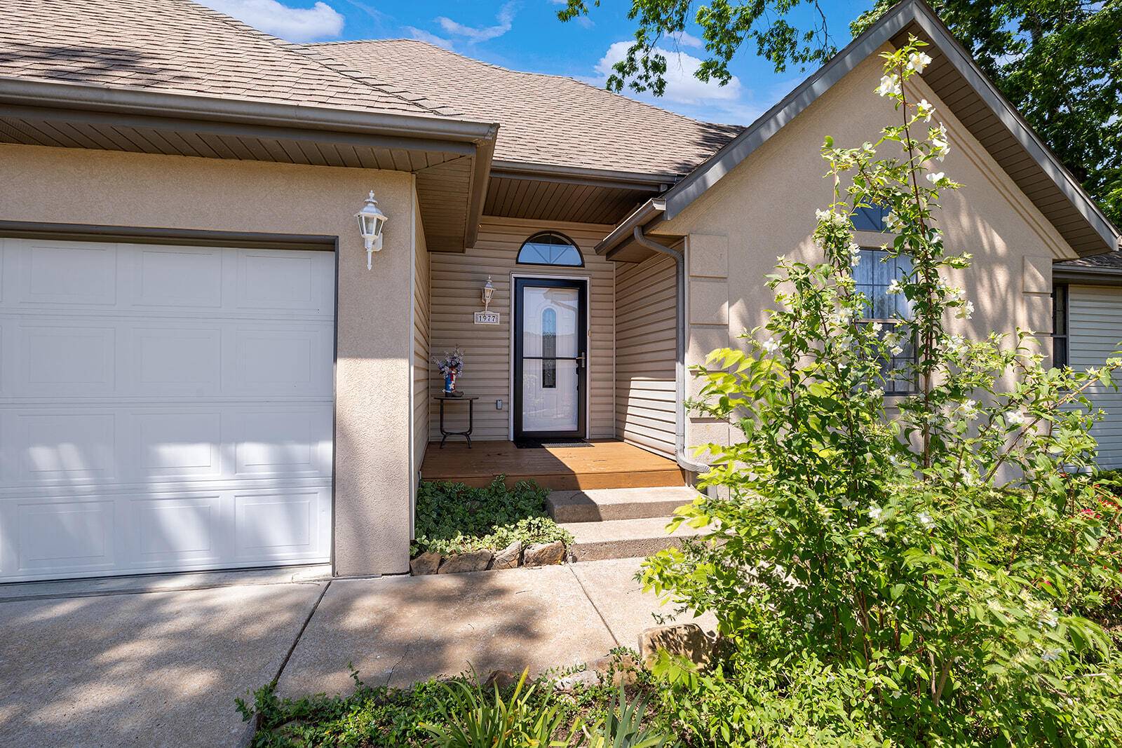 1977 Pointe Royale DR, Branson, MO 65616