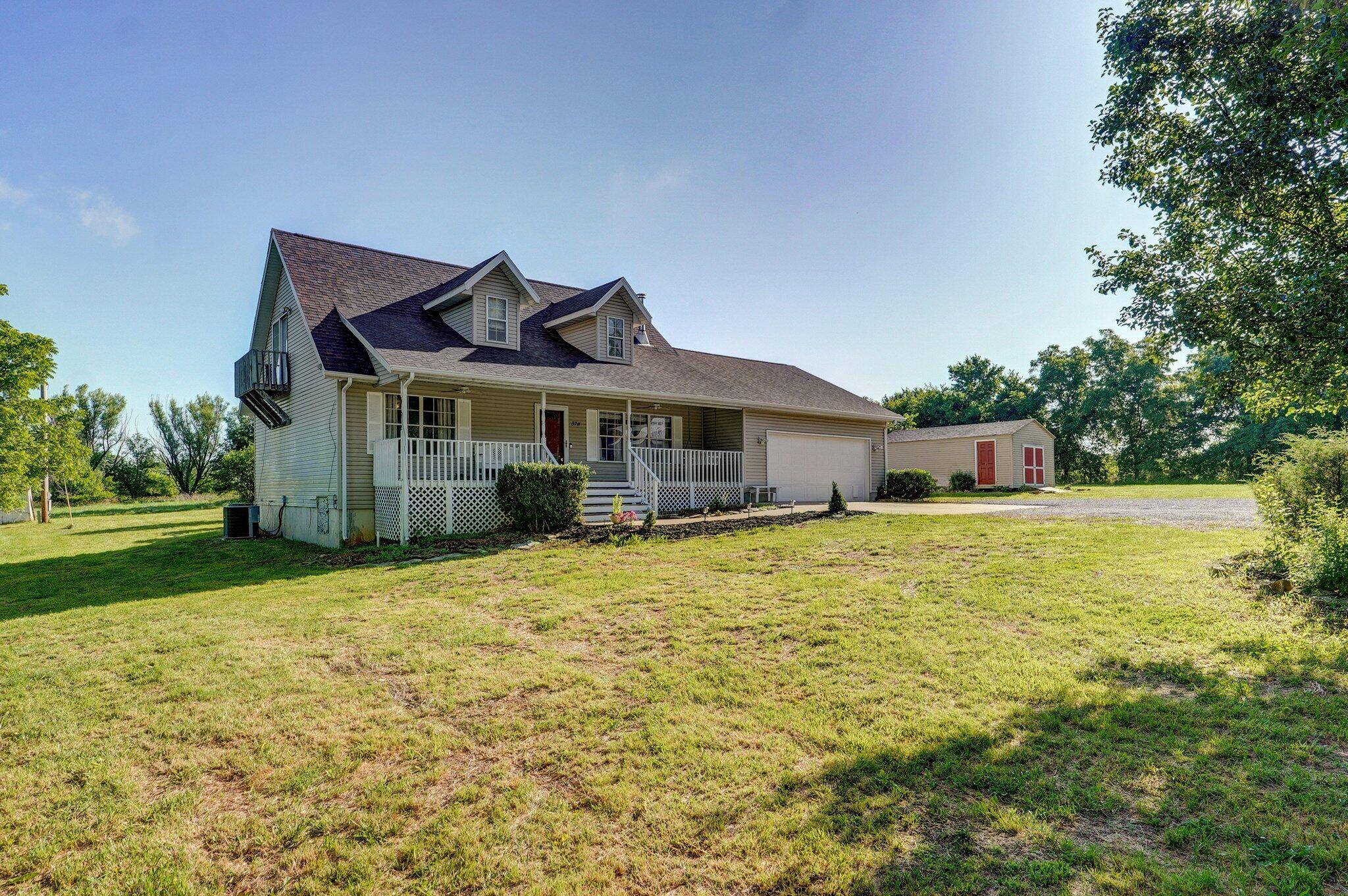 3711 W Farm Road 14, Brighton, MO 65617