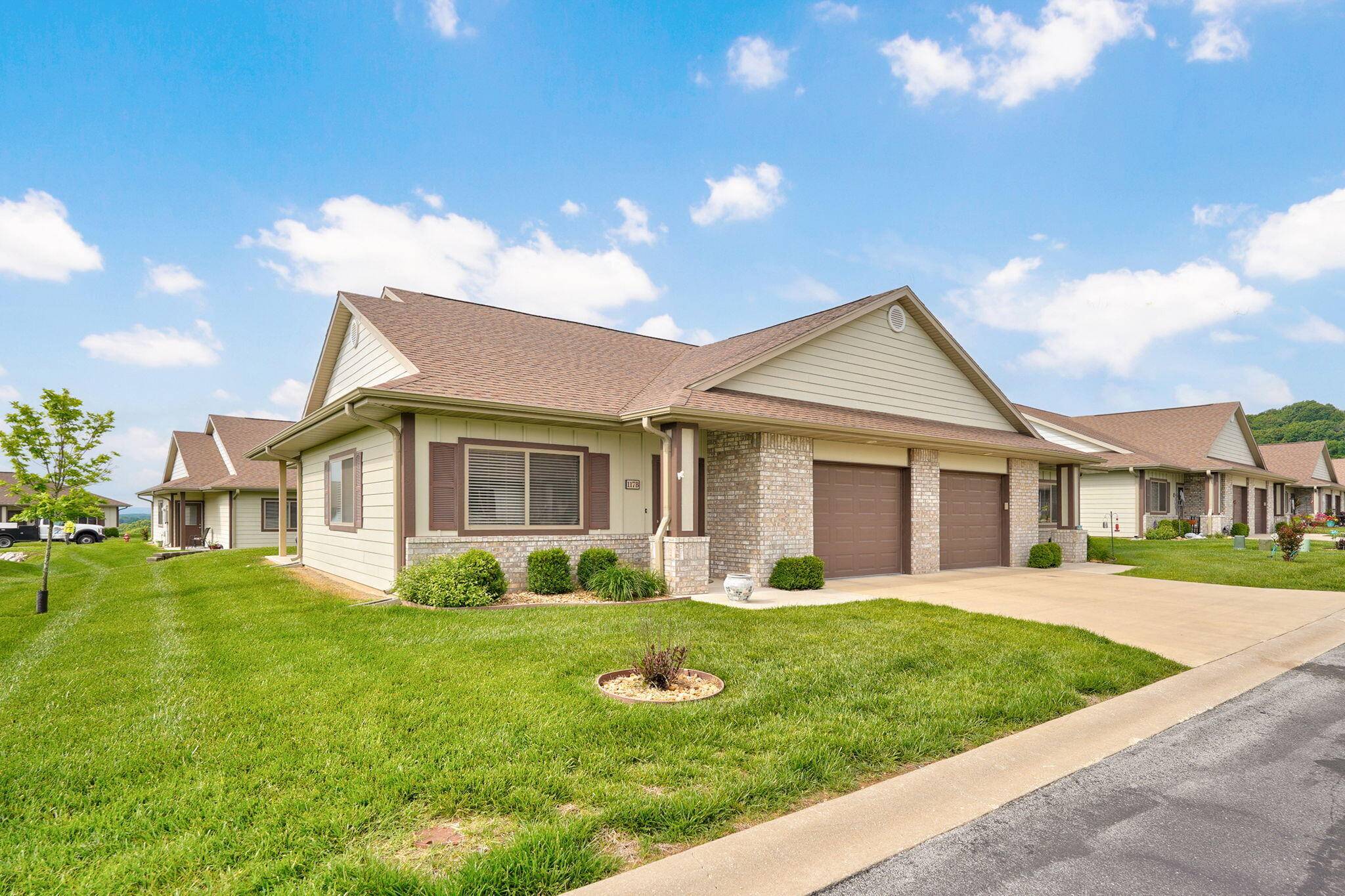 117 Vista View DR ## B, Branson, MO 65616