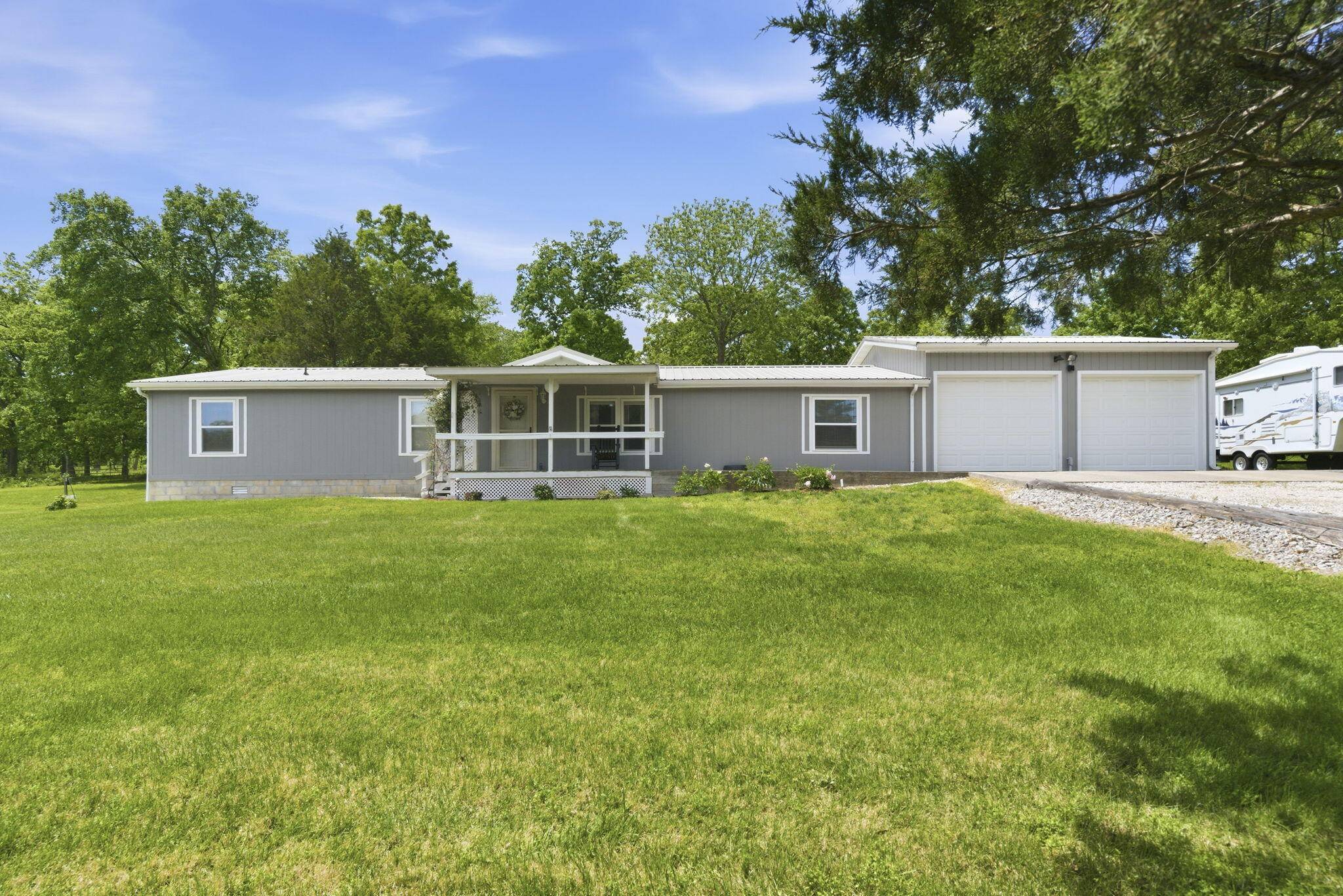 3193 S 7th RD, Humansville, MO 65674