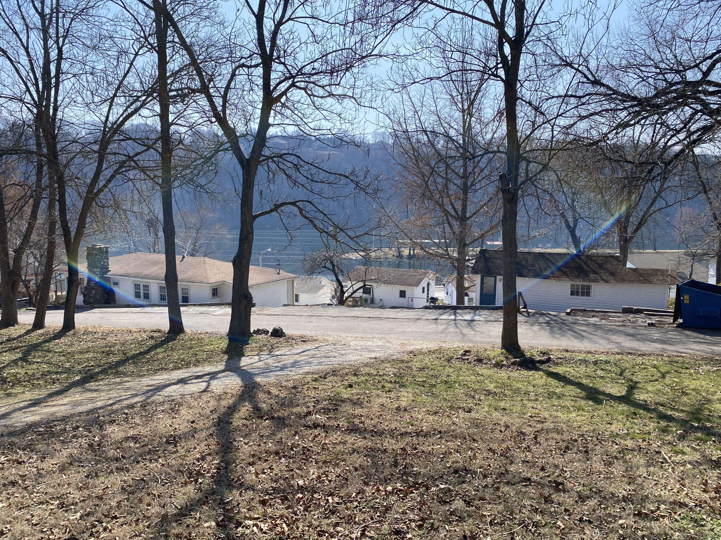 159 Mineral CT, Rockaway Beach, MO 65740