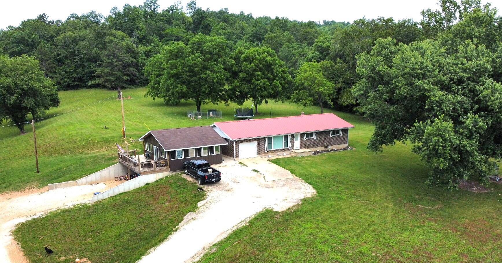 1964 Missouri 21, Centerville, MO 63633