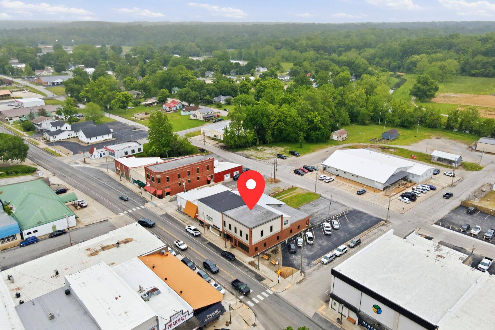 805 Main ST, Cassville, MO 65625