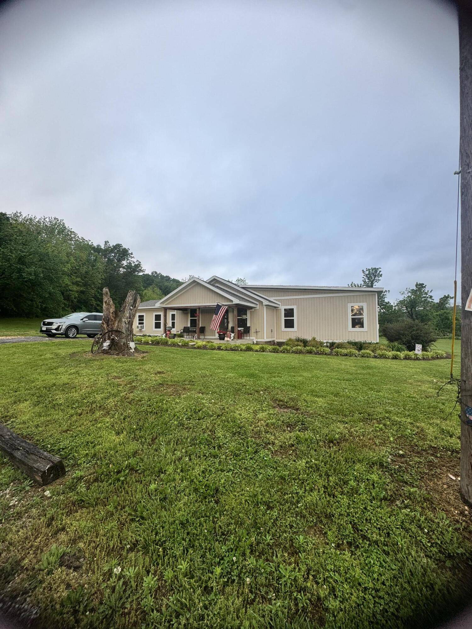 9137 Farm Road 1120, Purdy, MO 65734