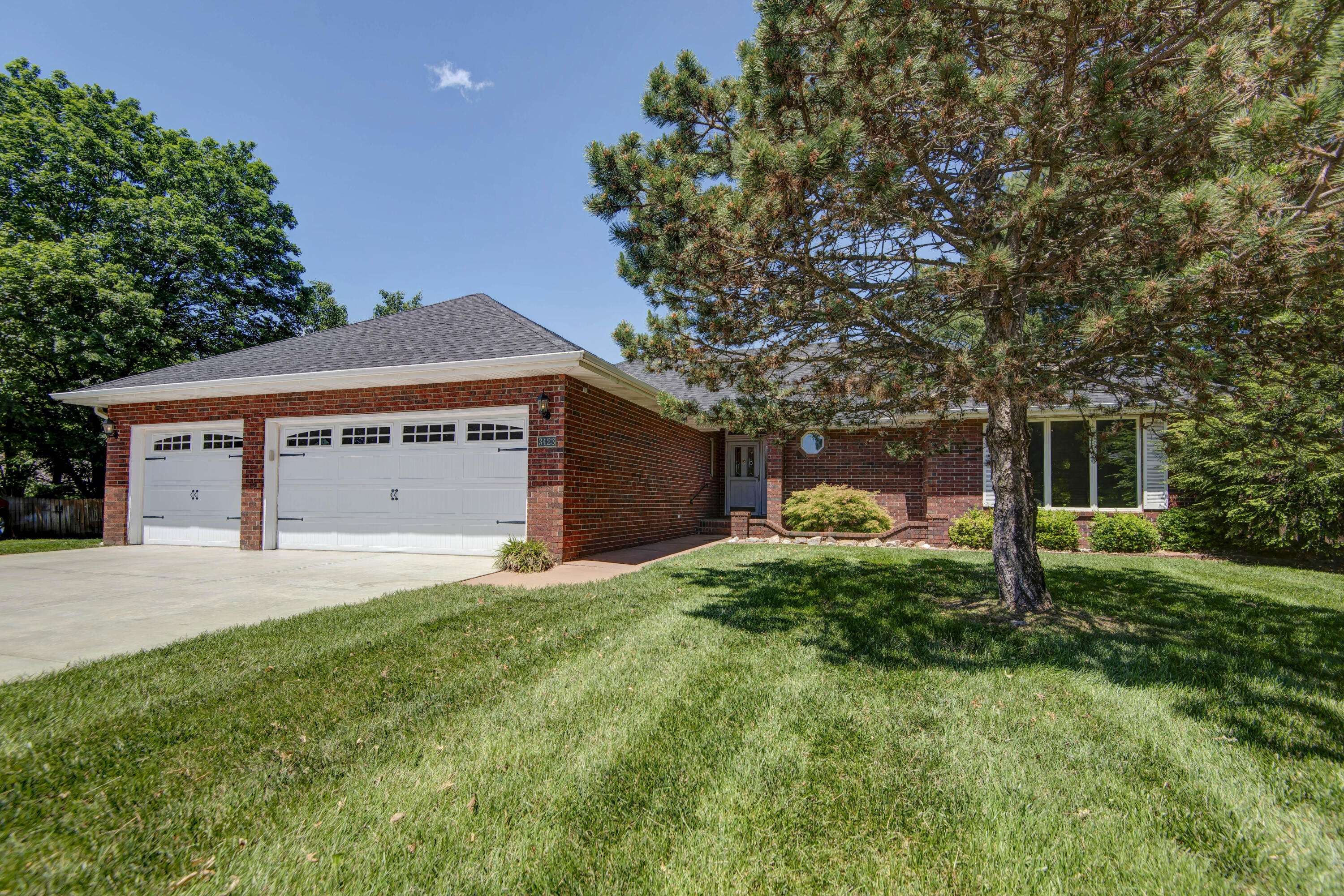 3423 W Morningside CT, Springfield, MO 65807