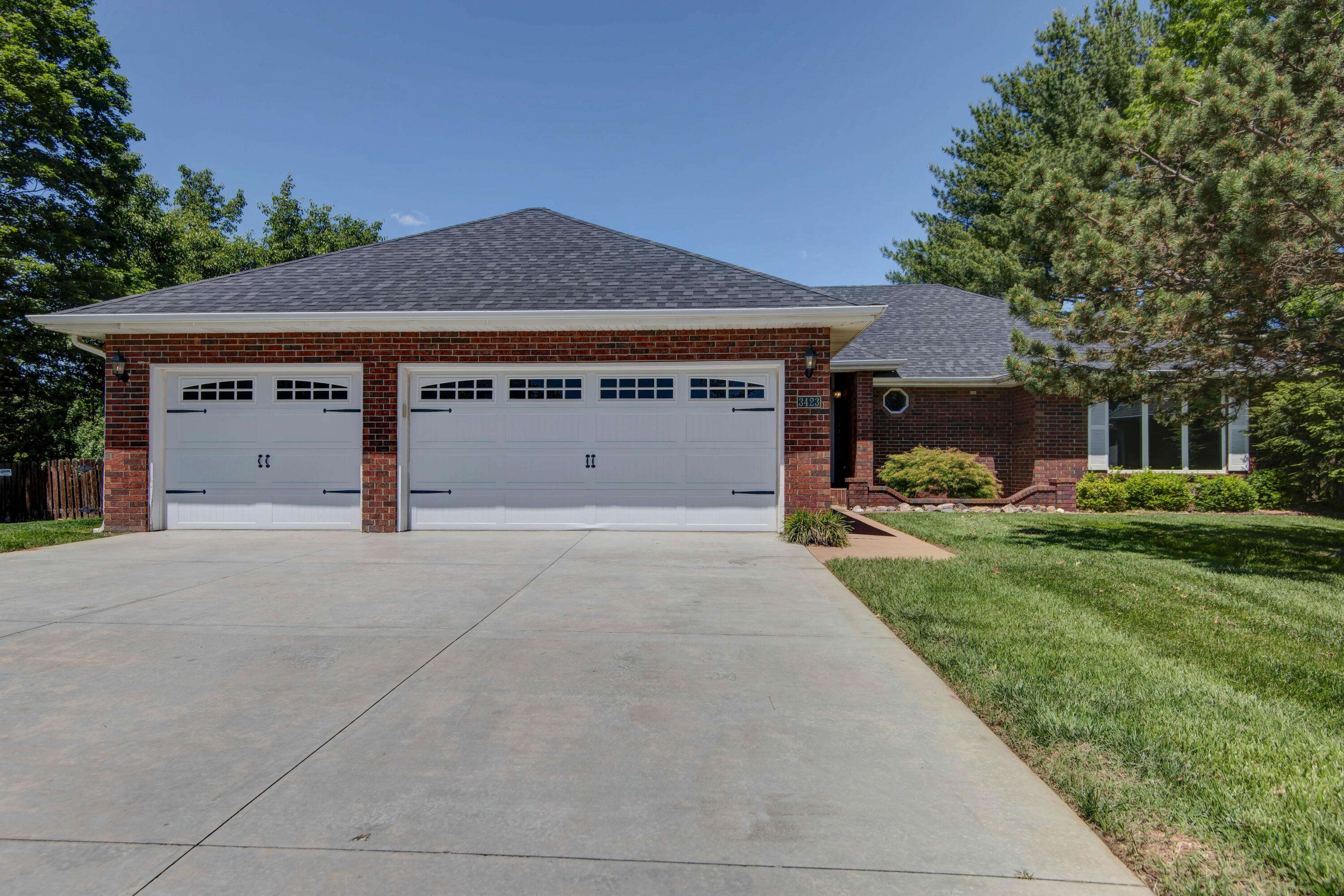 3423 W Morningside CT, Springfield, MO 65807