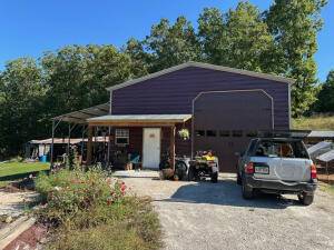 19312 State Highway M, Cassville, MO 65625