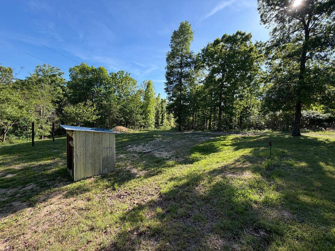 15748 Sargent RD, Willow Springs, MO 65793