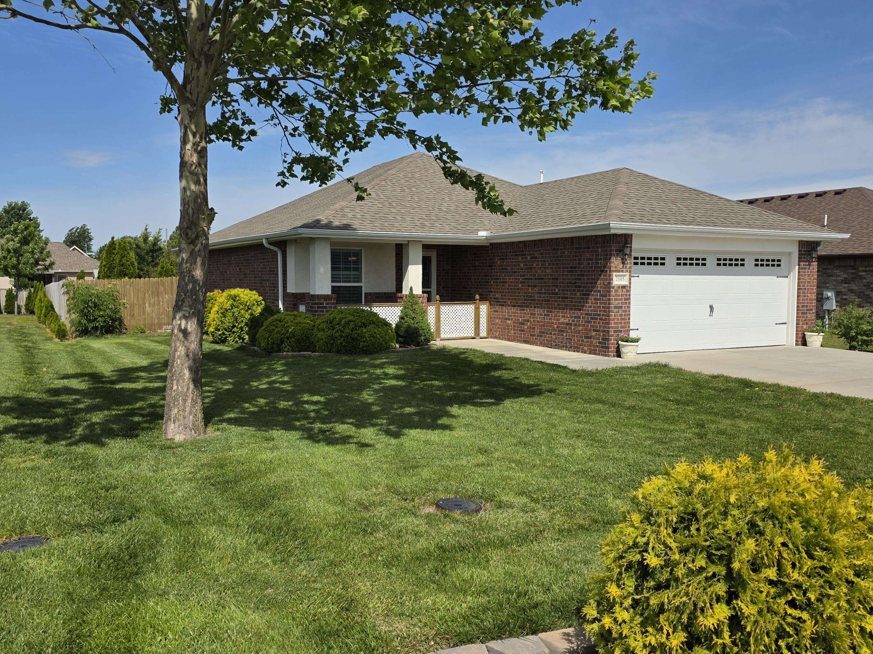 2505 S River ST, Carthage, MO 64836