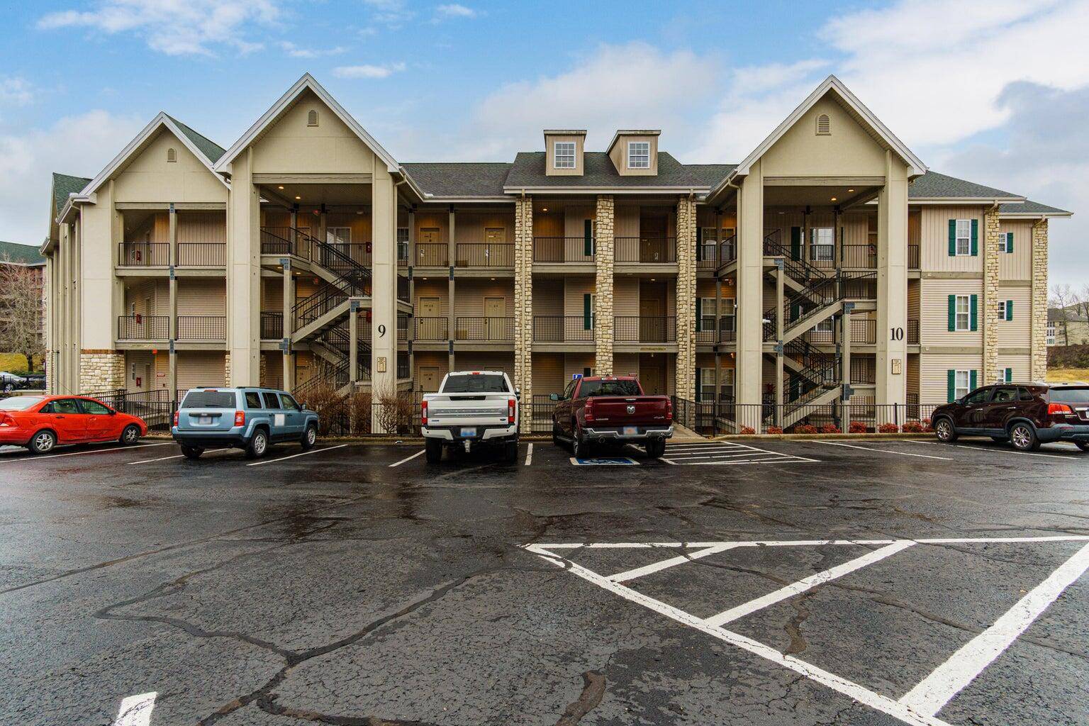 310 Wildwood DR #5 A-B, Branson, MO 65616