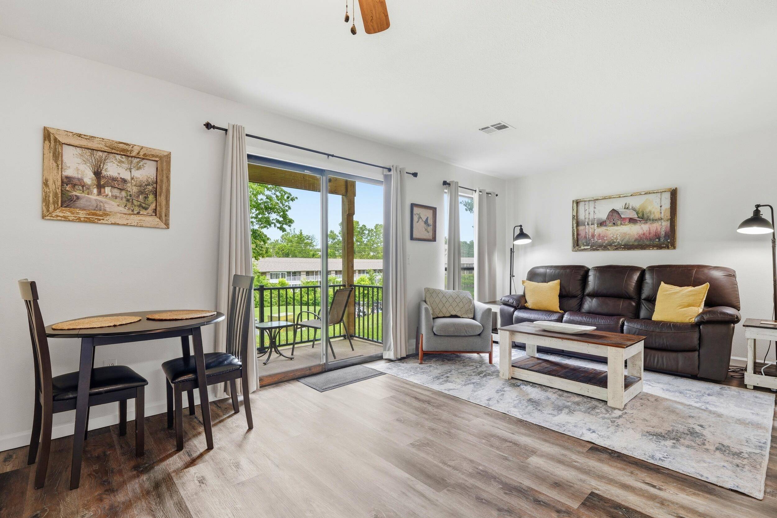 180 Lake Club DR #4, Branson, MO 65616