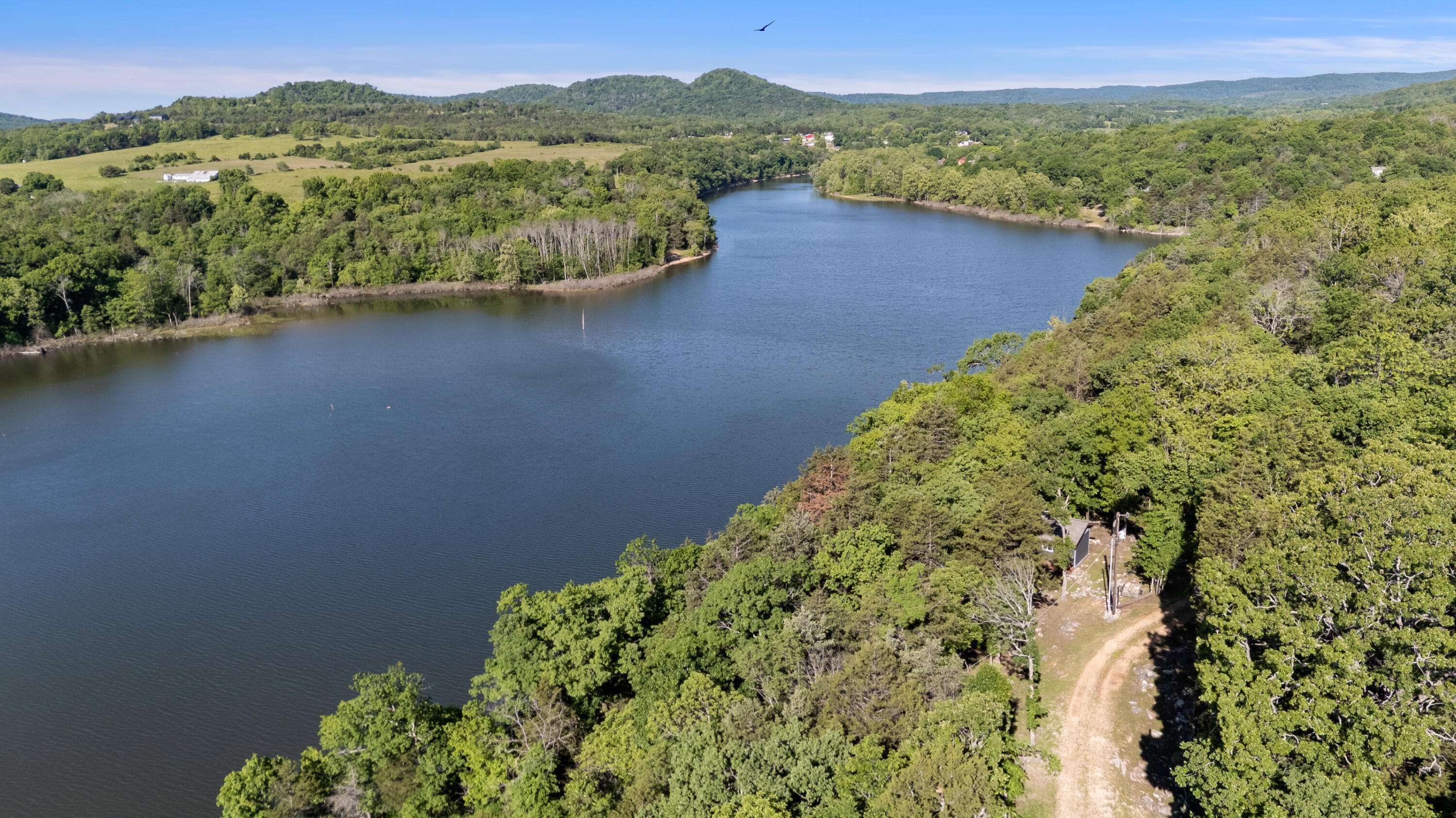 18679 Private Road 2261, Eagle Rock, MO 65641